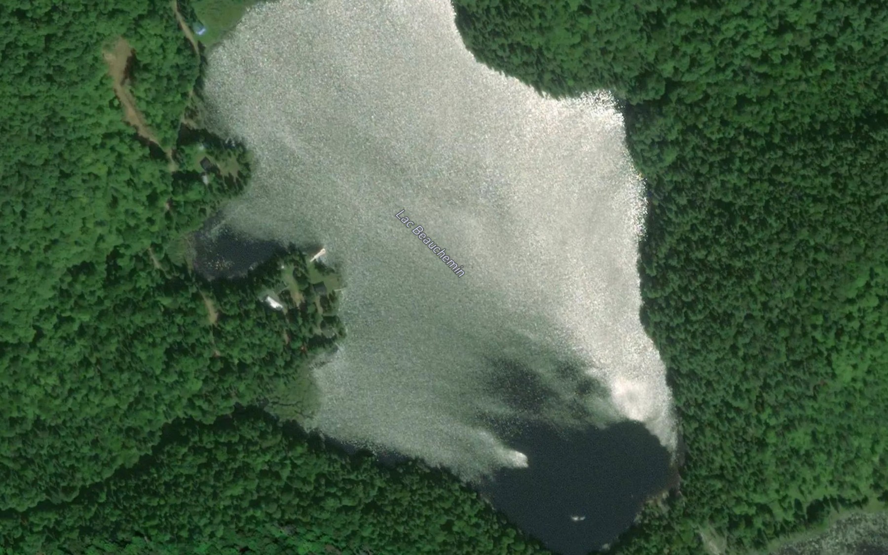 Satellite map of the Lac Beauchemin