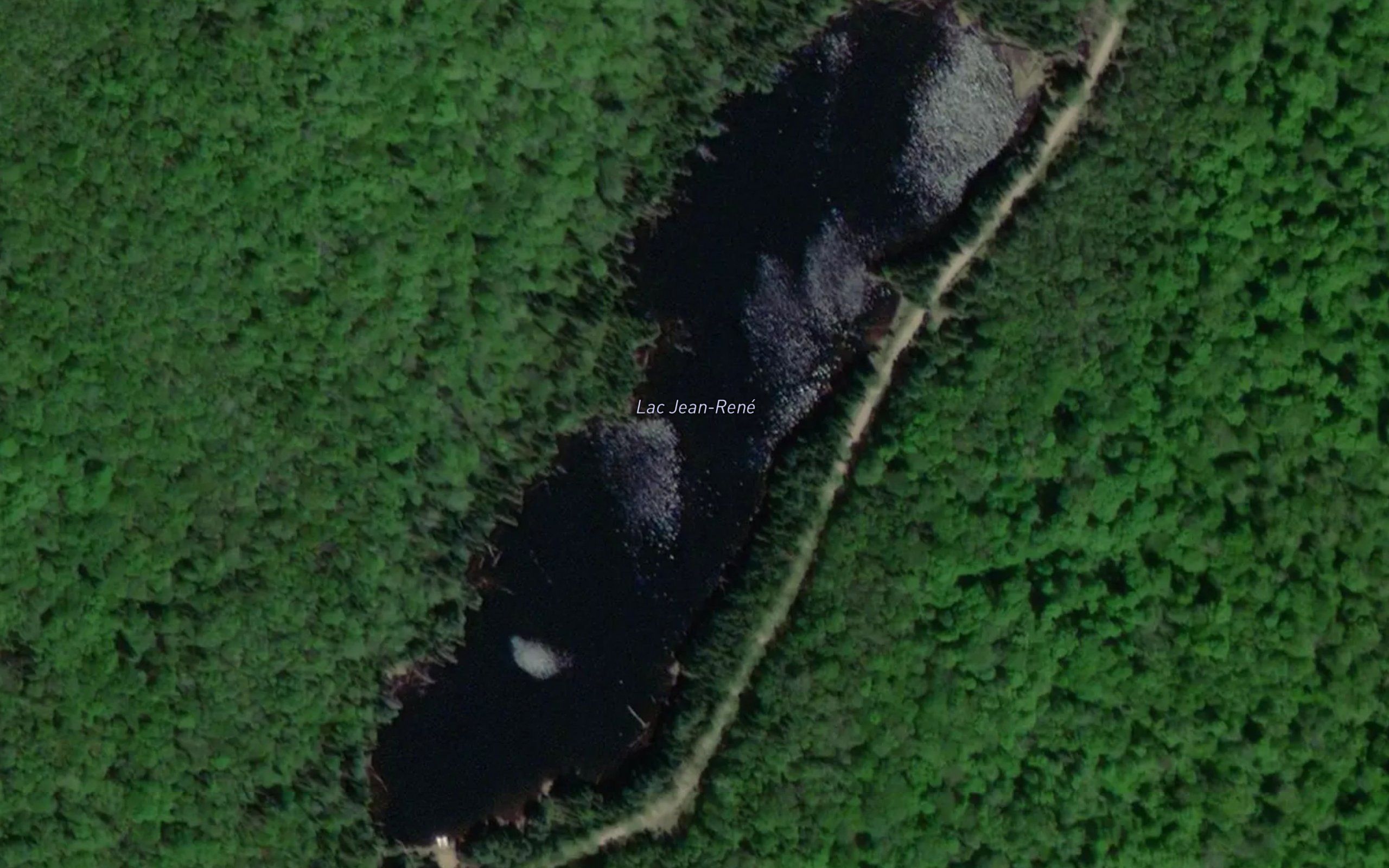 Lac Jean-Rene