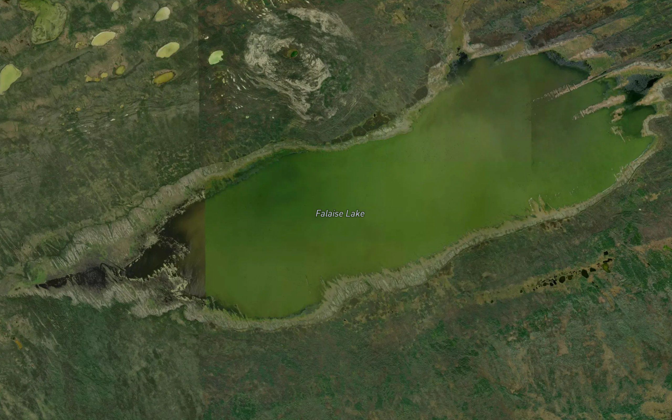 Falaise Lake