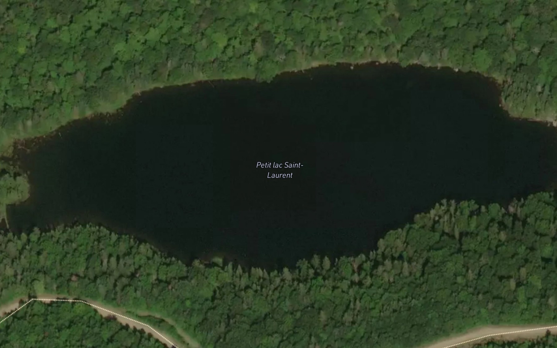 Satellite map of the Petit lac Saint-Laurent