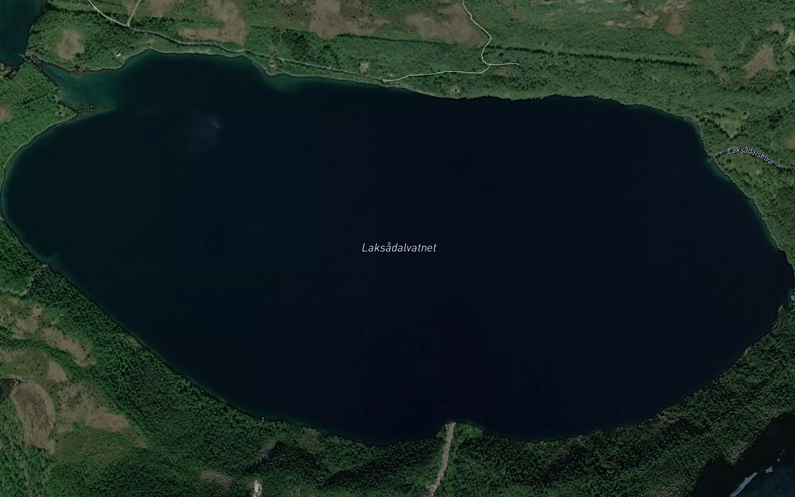 Laksadalvatnet
