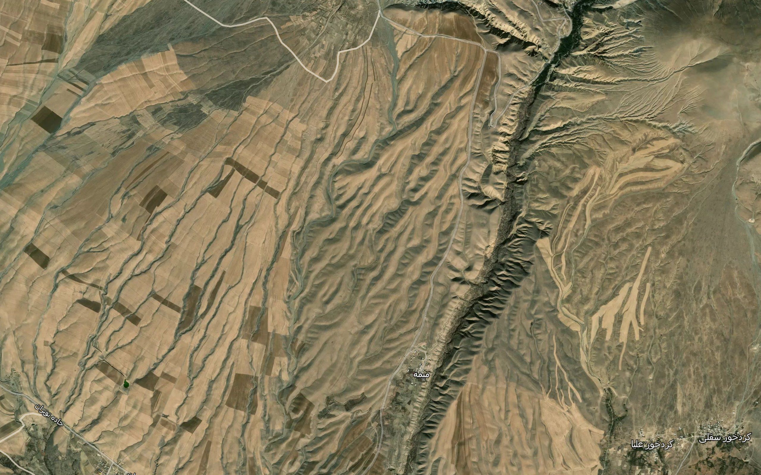 Rudkhaneh-ye Magmeh