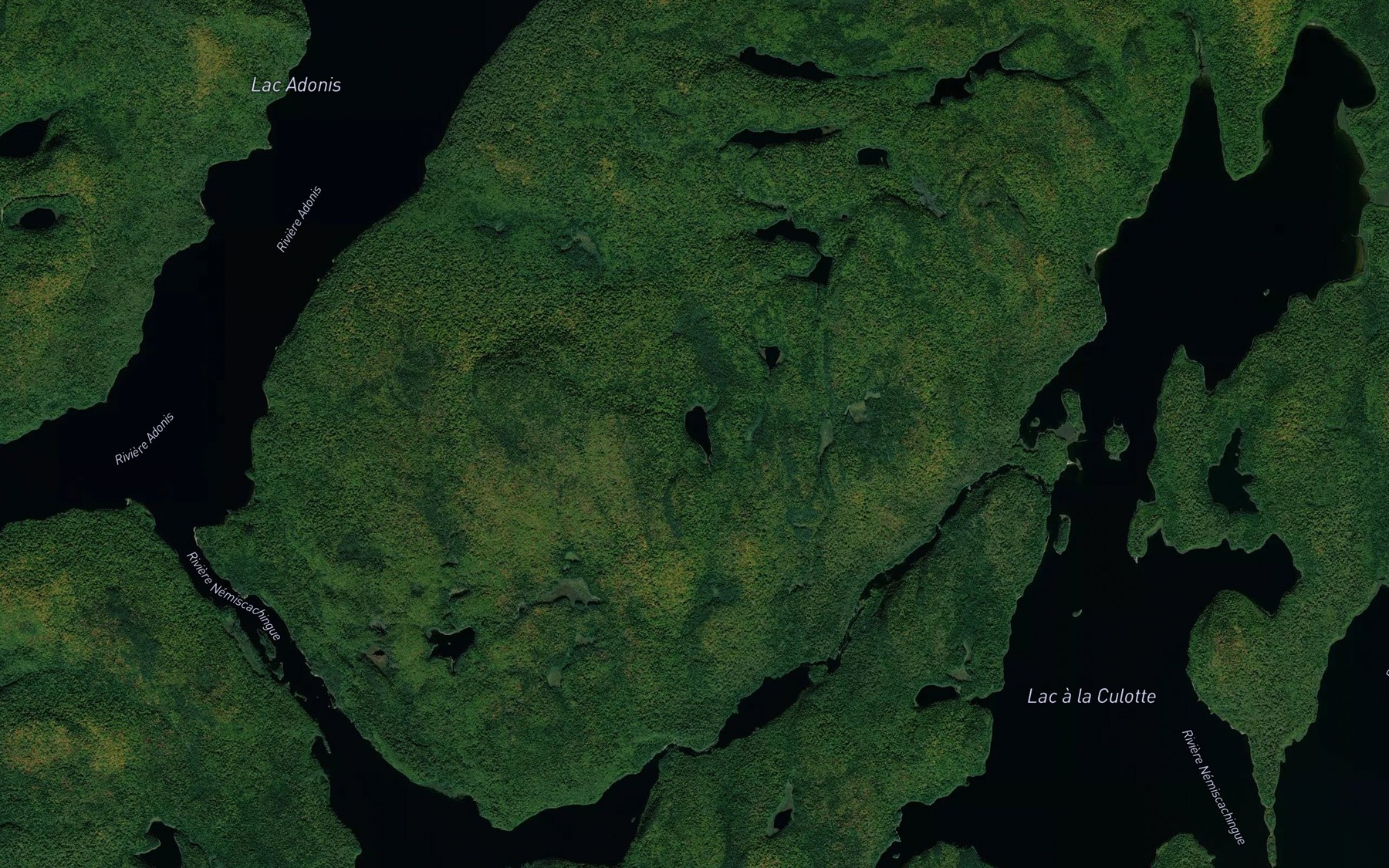 Satellite map of the Petit lac Tetakosiwin