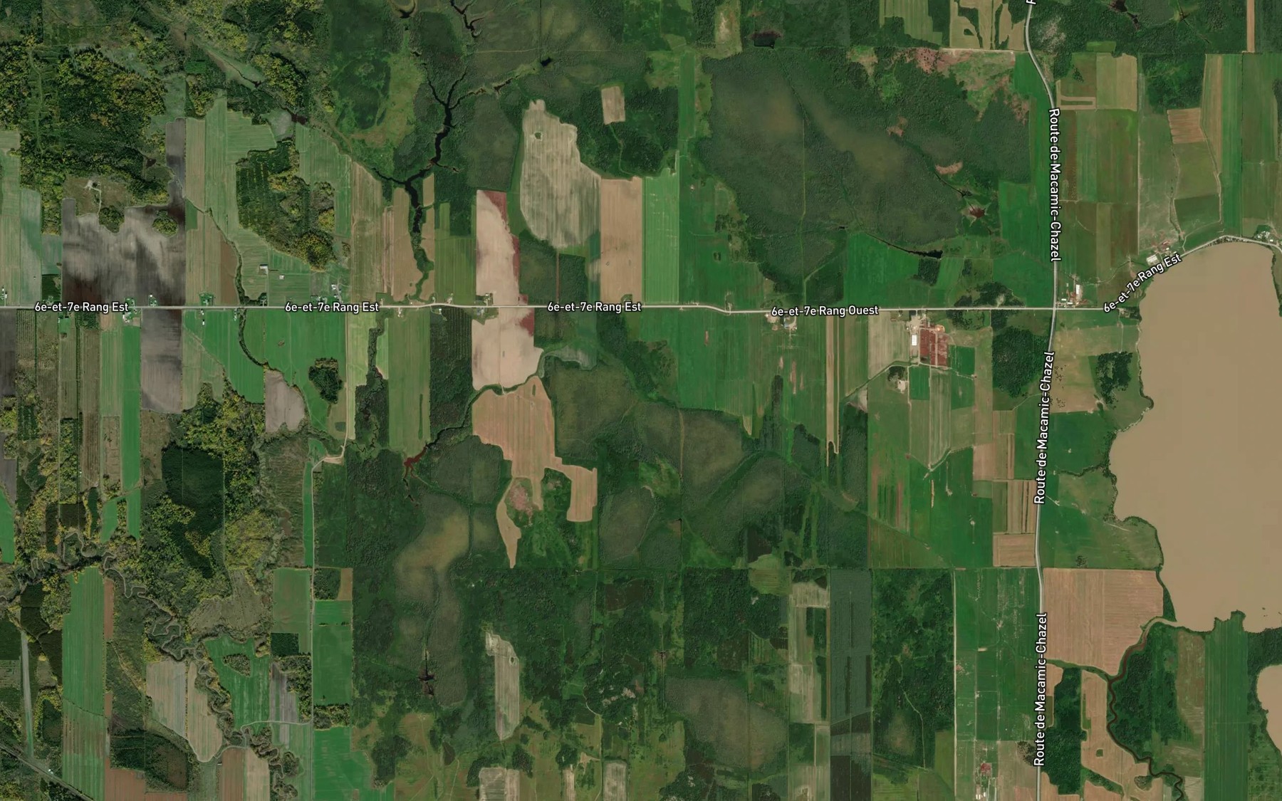 Satellite map of the Cours d'eau Royer