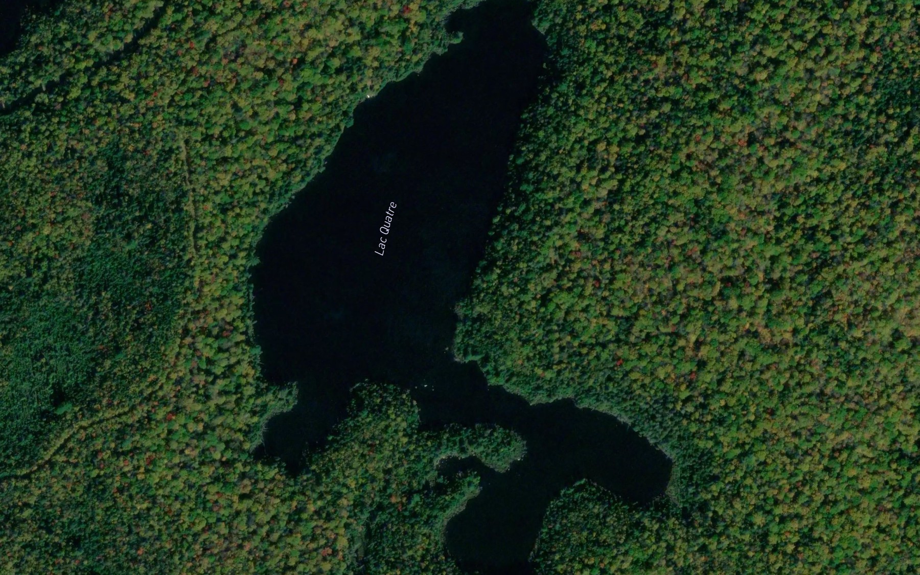 Satellite map of the Lac Quatre