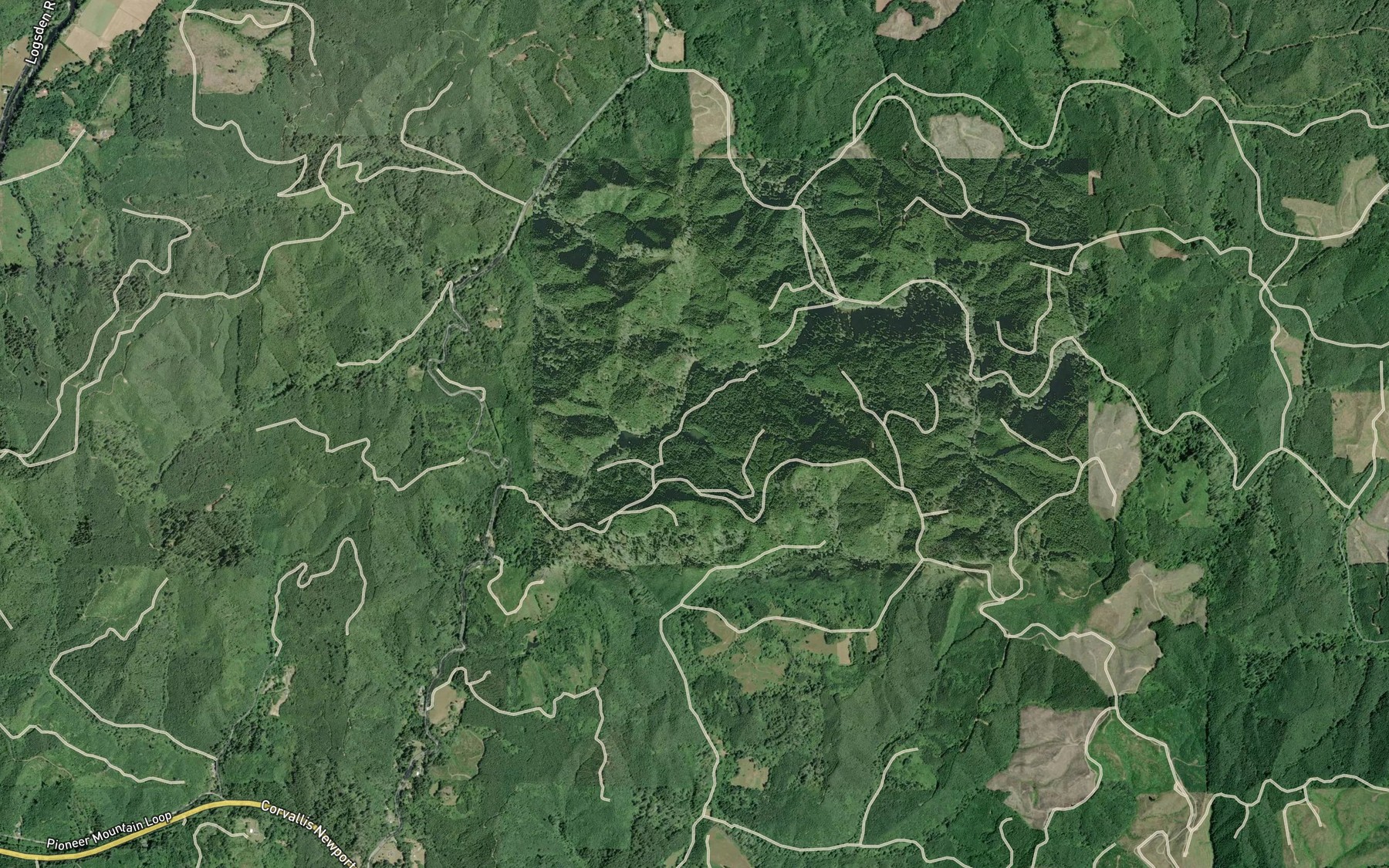 Satellite map of the Trembley Lake