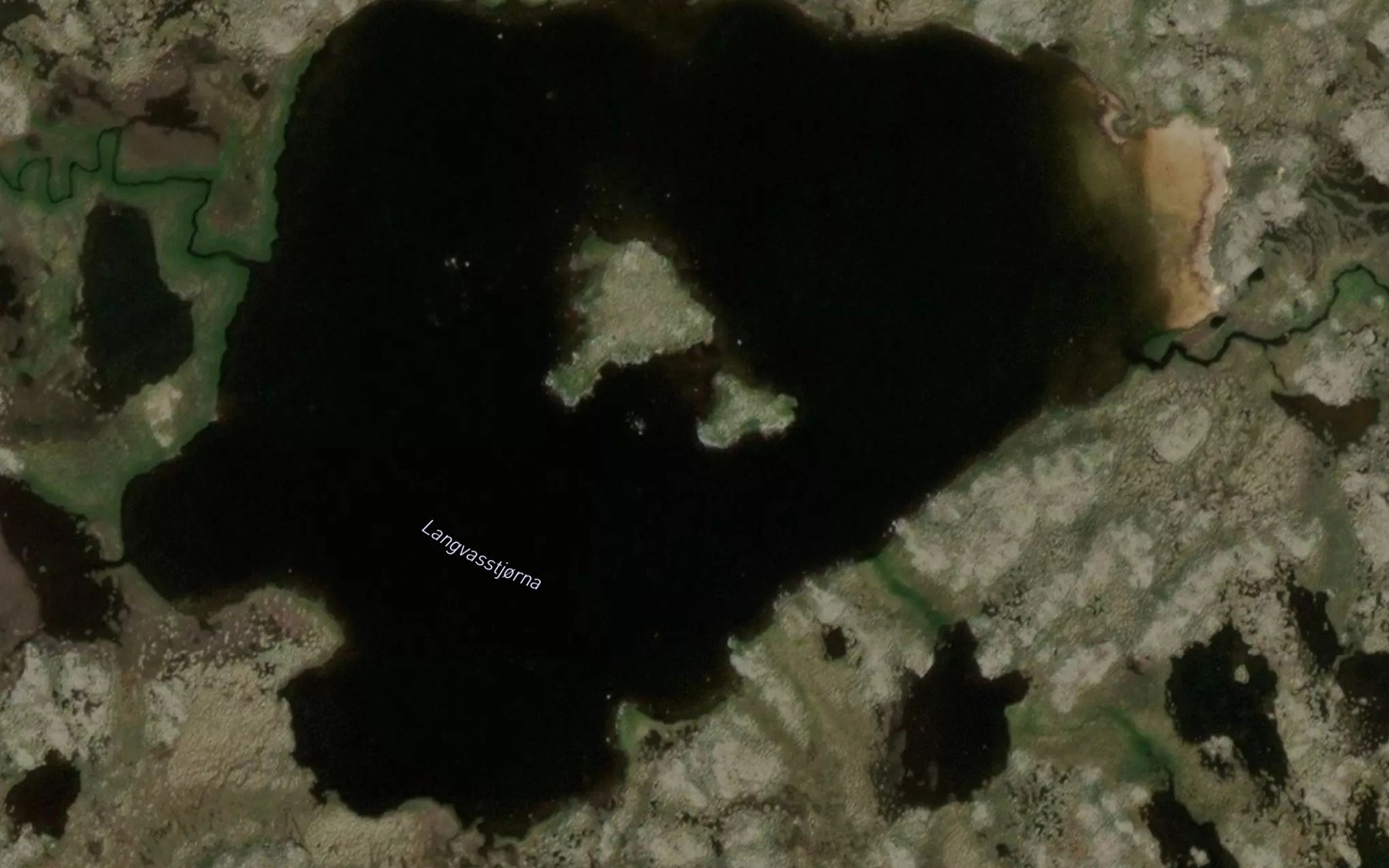 Satellite map of the Langvasstjorna