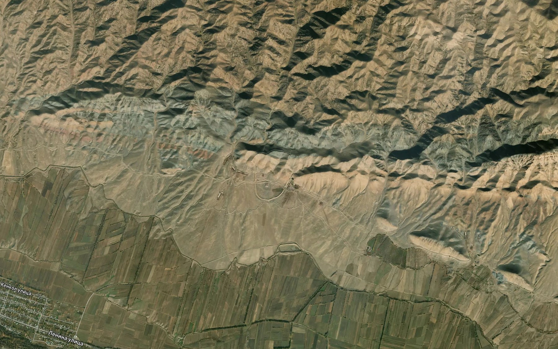 Satellite map of the Rodnik Kulon