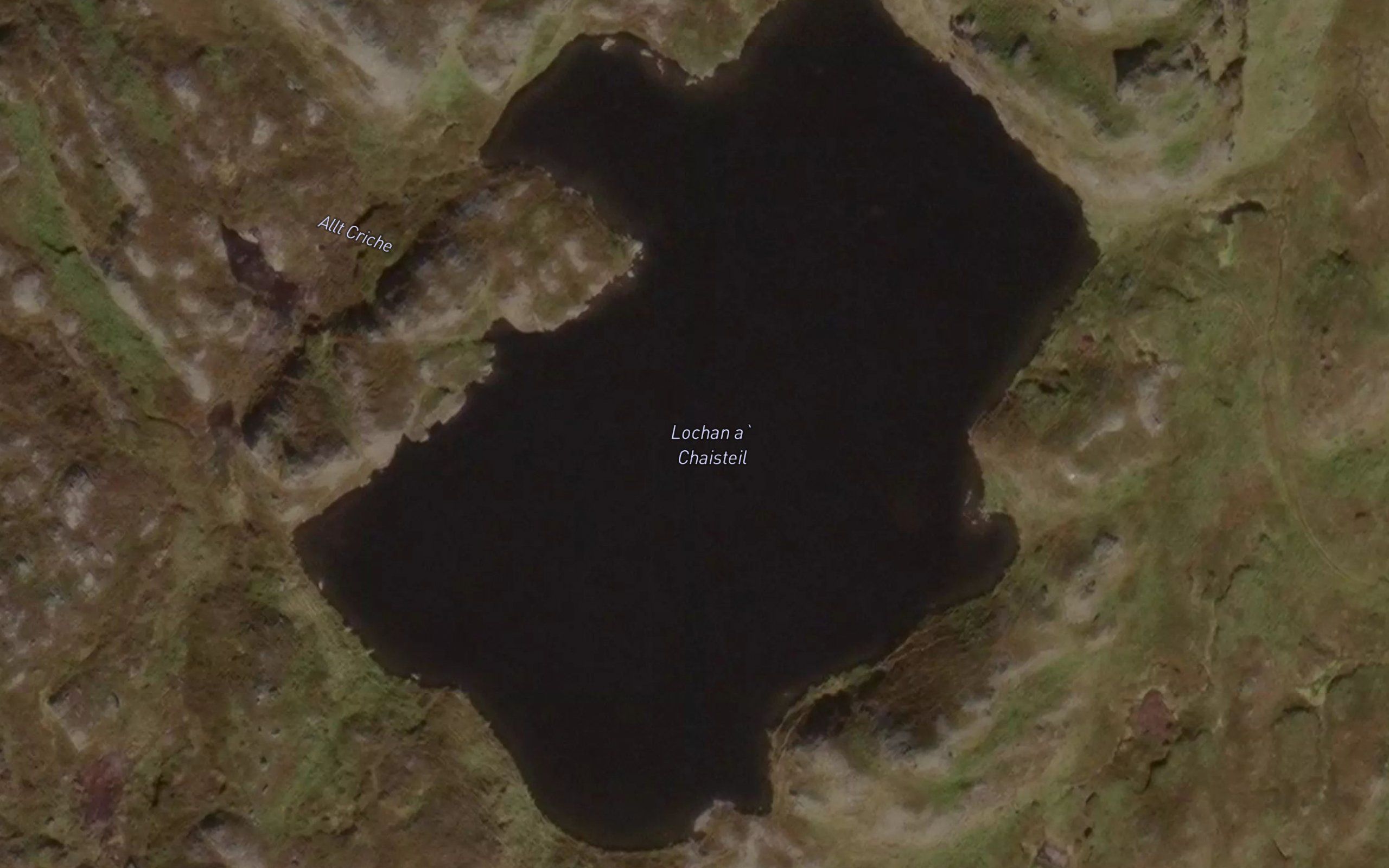 Lochan a' Chaisteil