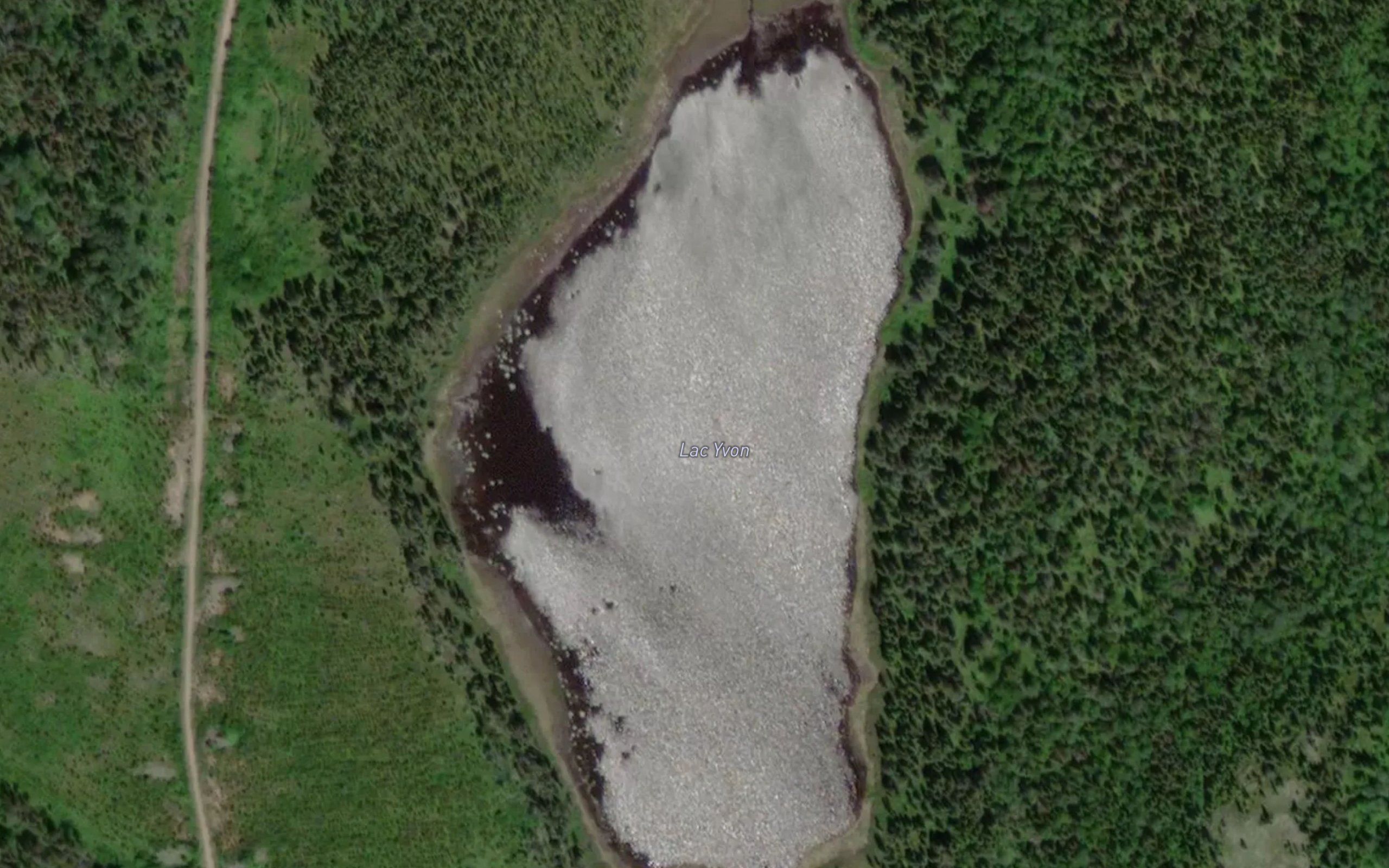 Lac Yvon