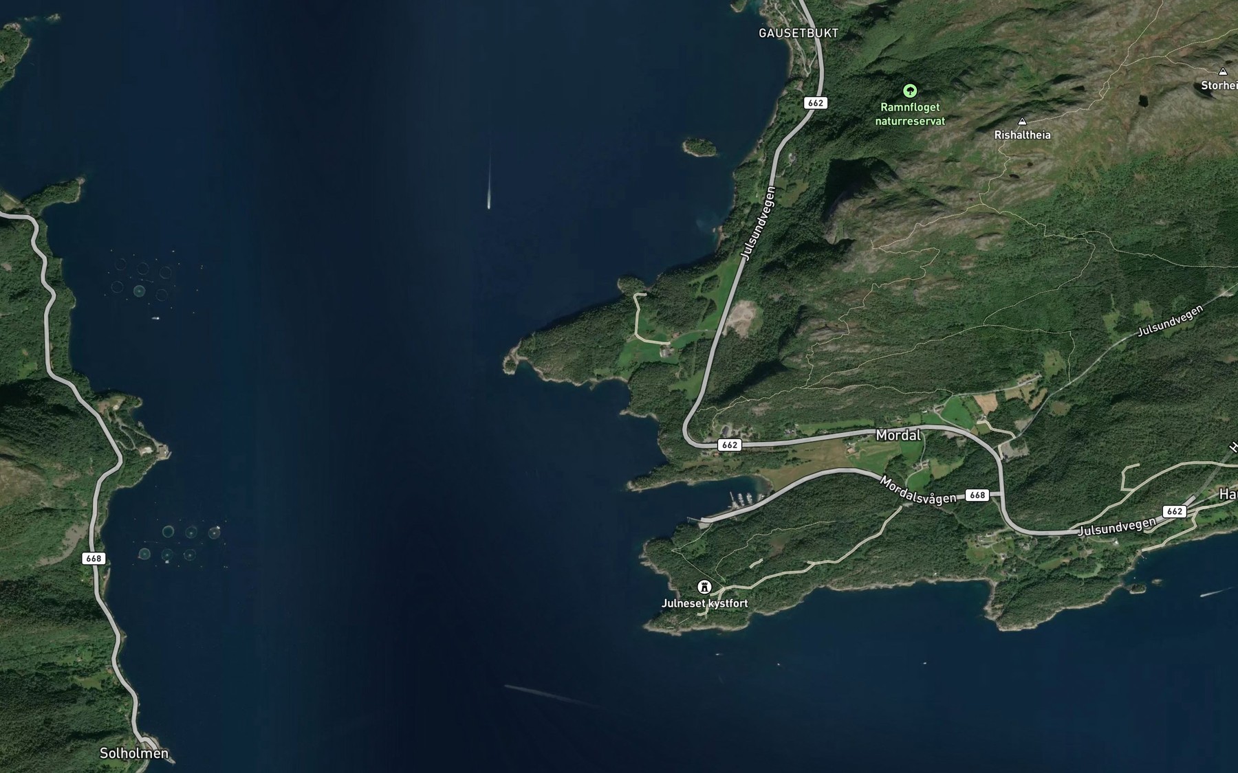 Satellite map of the Engavika