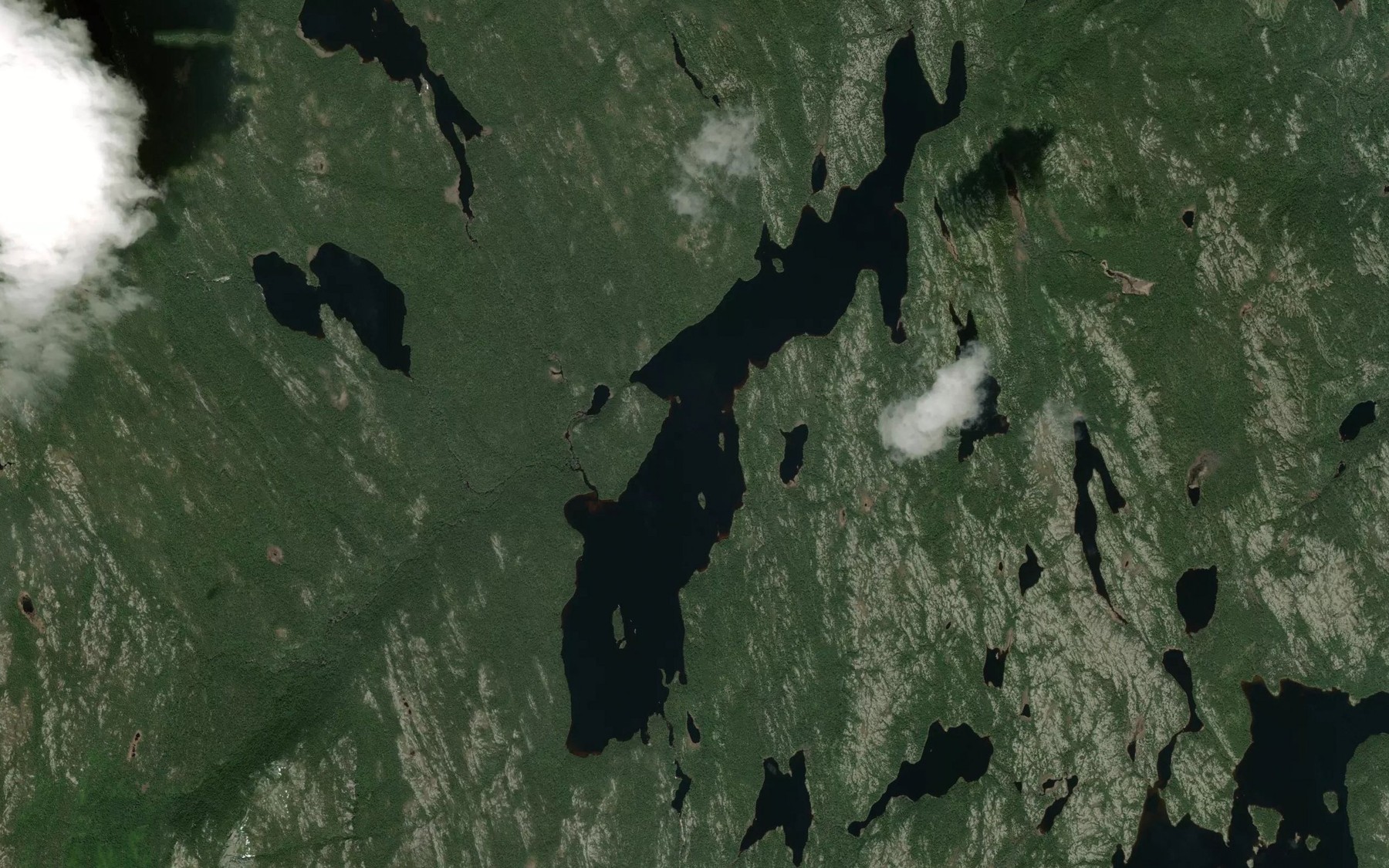 Satellite map of the Lac de la Montagne