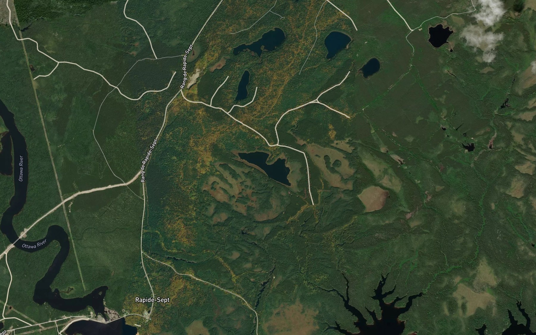 Satellite map of the Lac Dominique