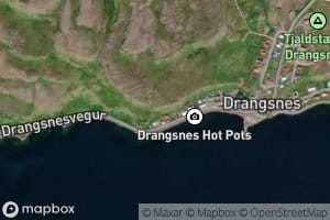 Drangsnes hot tubs