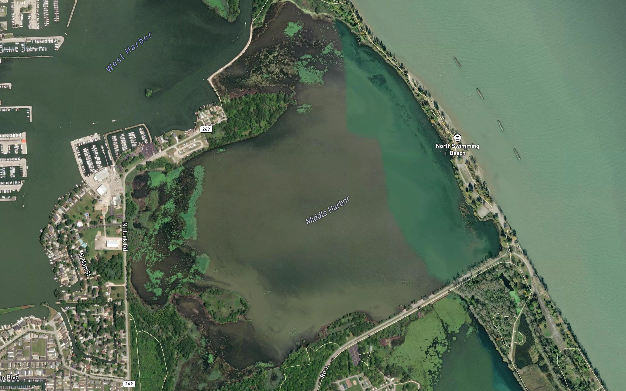 Middle Harbor