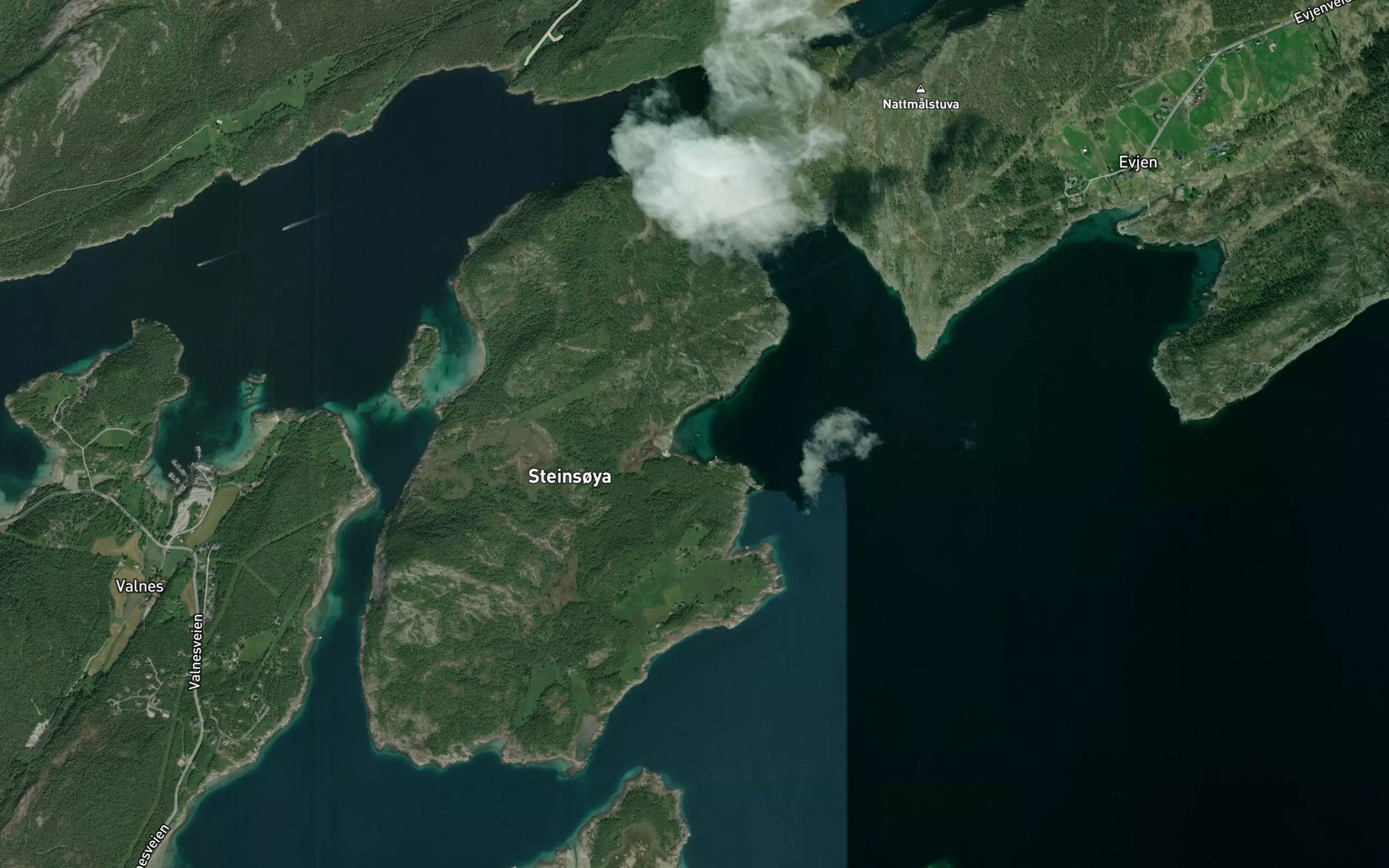 Satellite map of the Leirvika