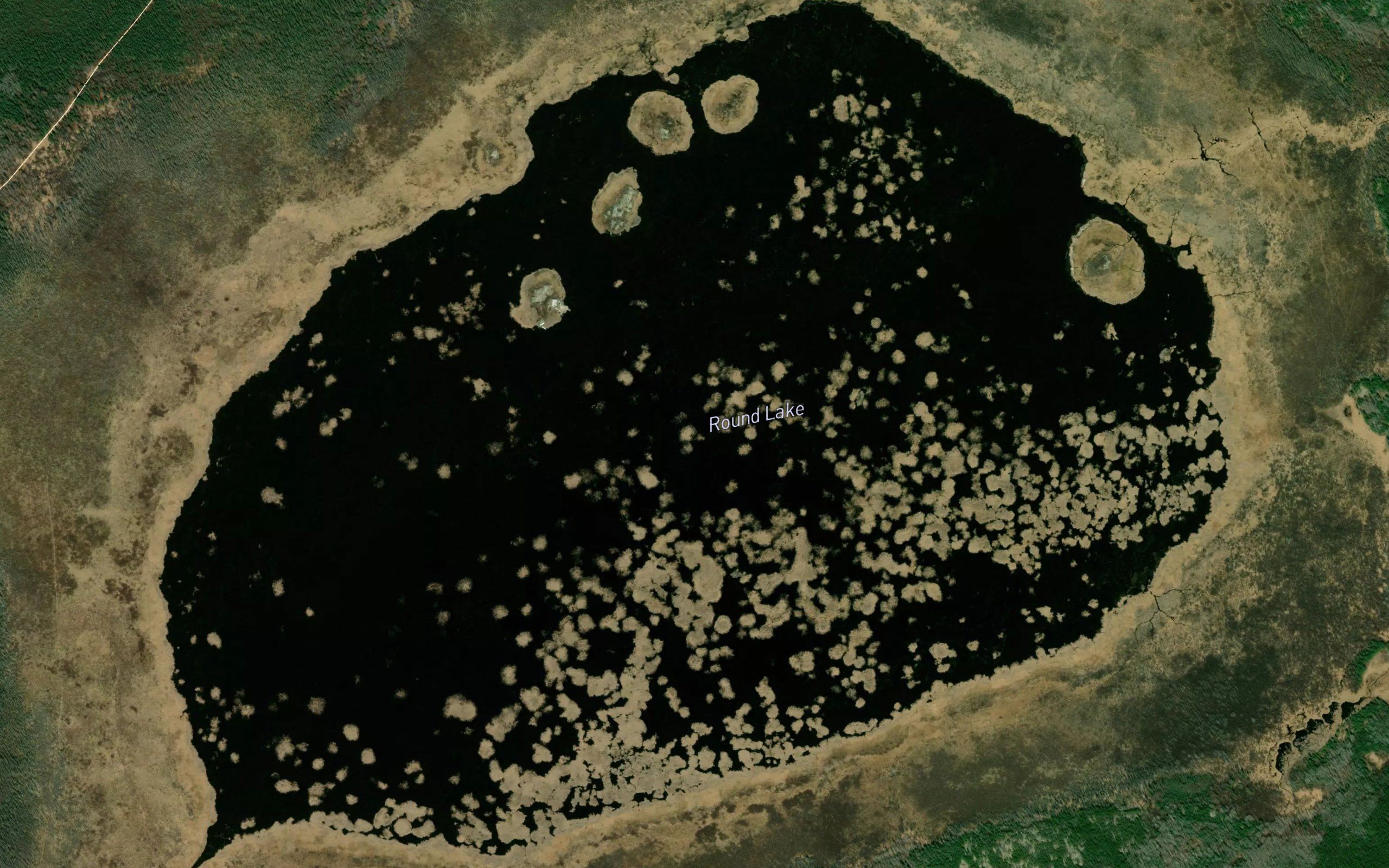 Round Lake