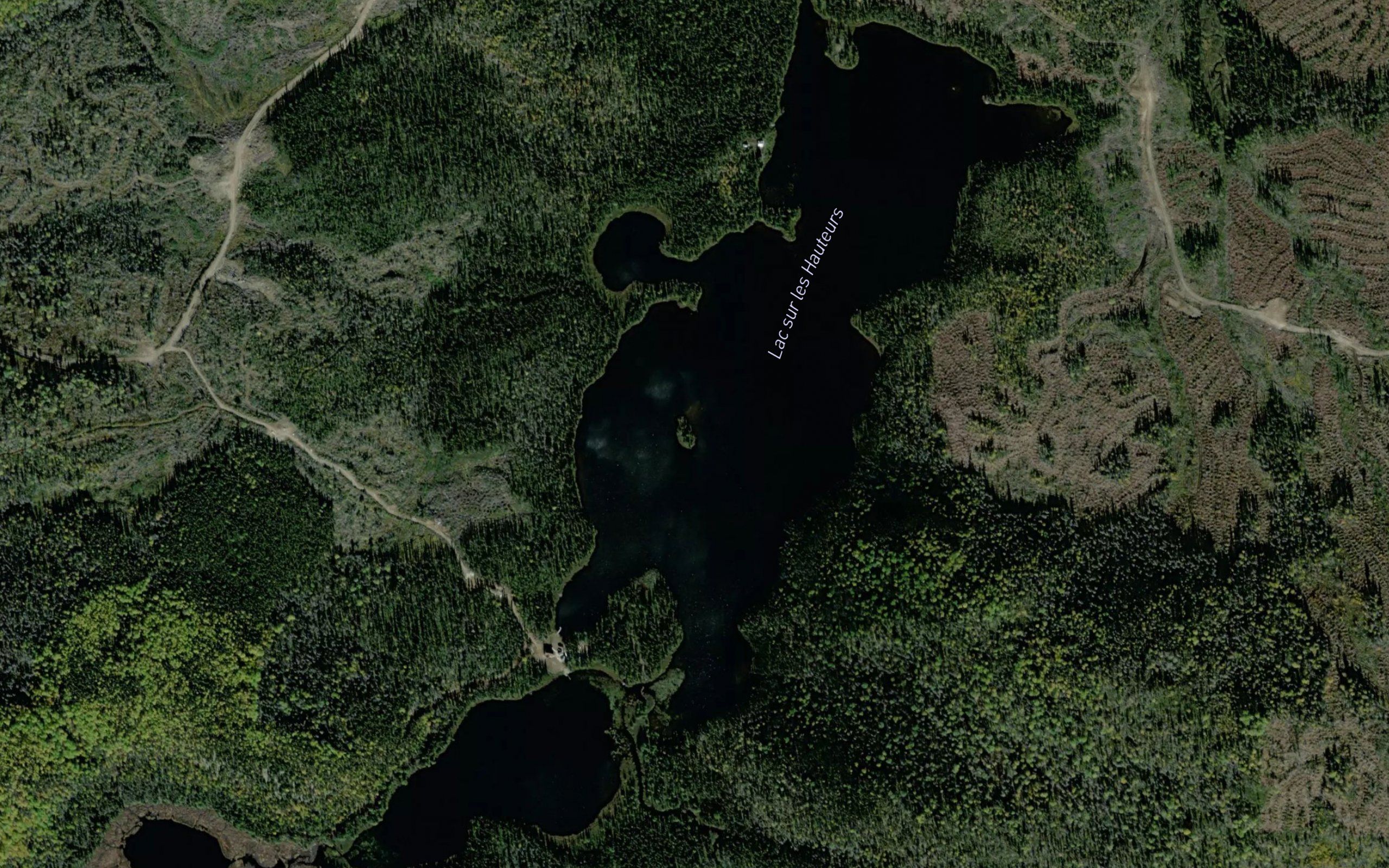 Lac sur les Hauteurs
