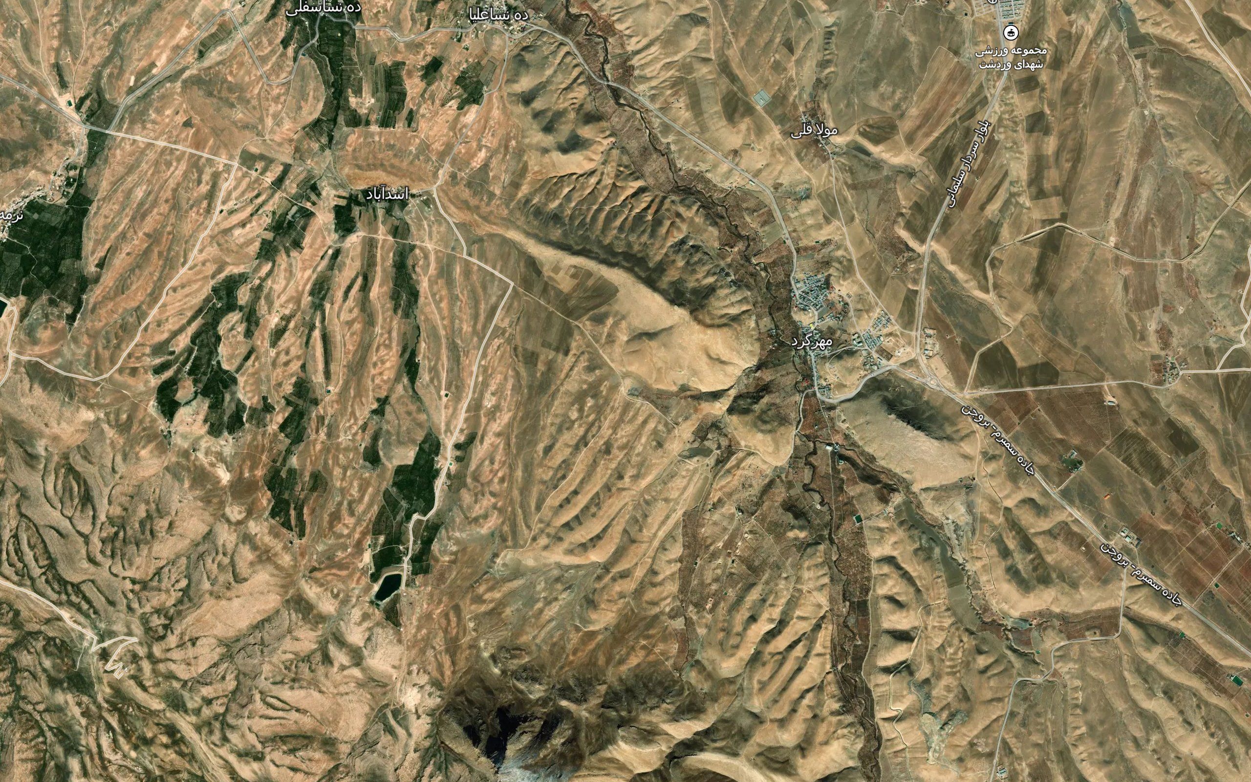 Cheshmeh-ye Qezel Yal