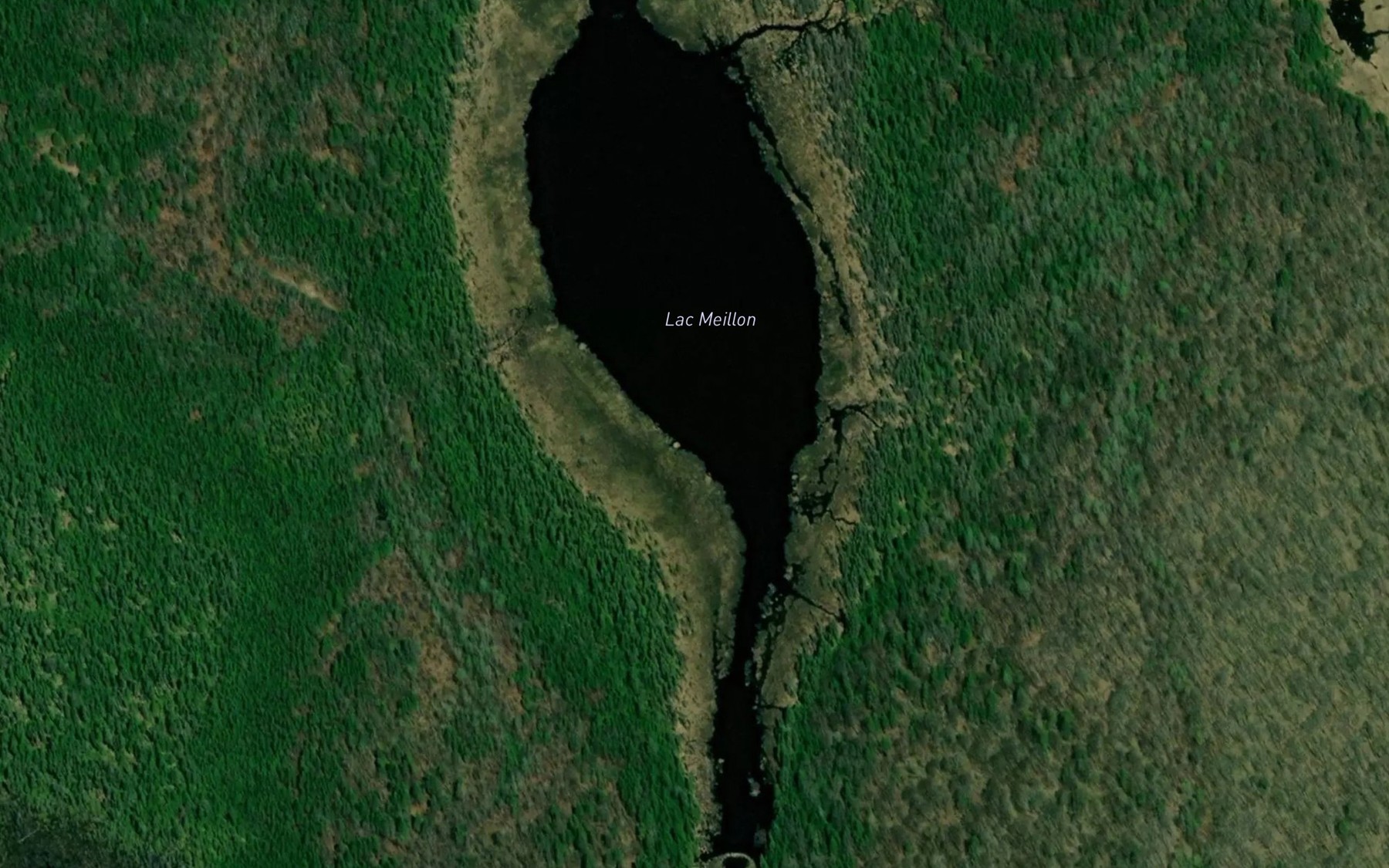 Satellite map of the Lac Meillon