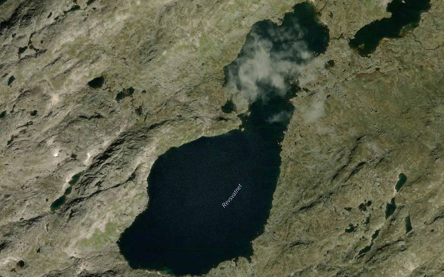 Satellite map of the Revsvatnet