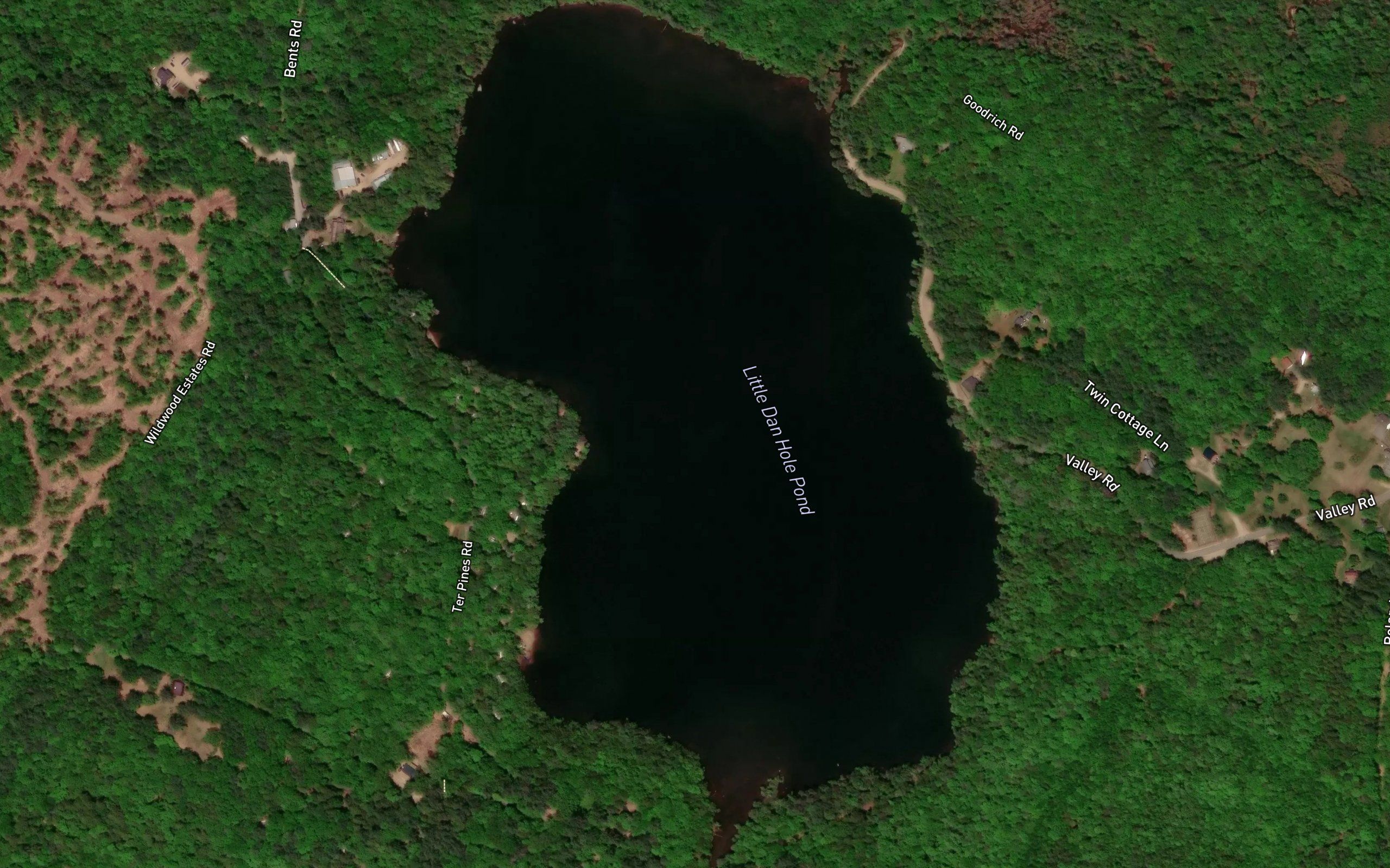 Little Dan Hole Pond