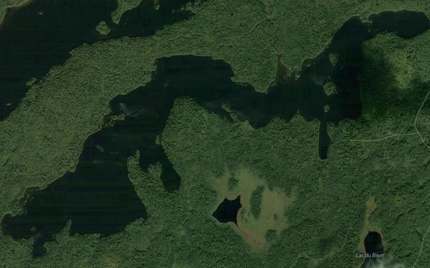 Satellite map of the Lac Pas de Nom