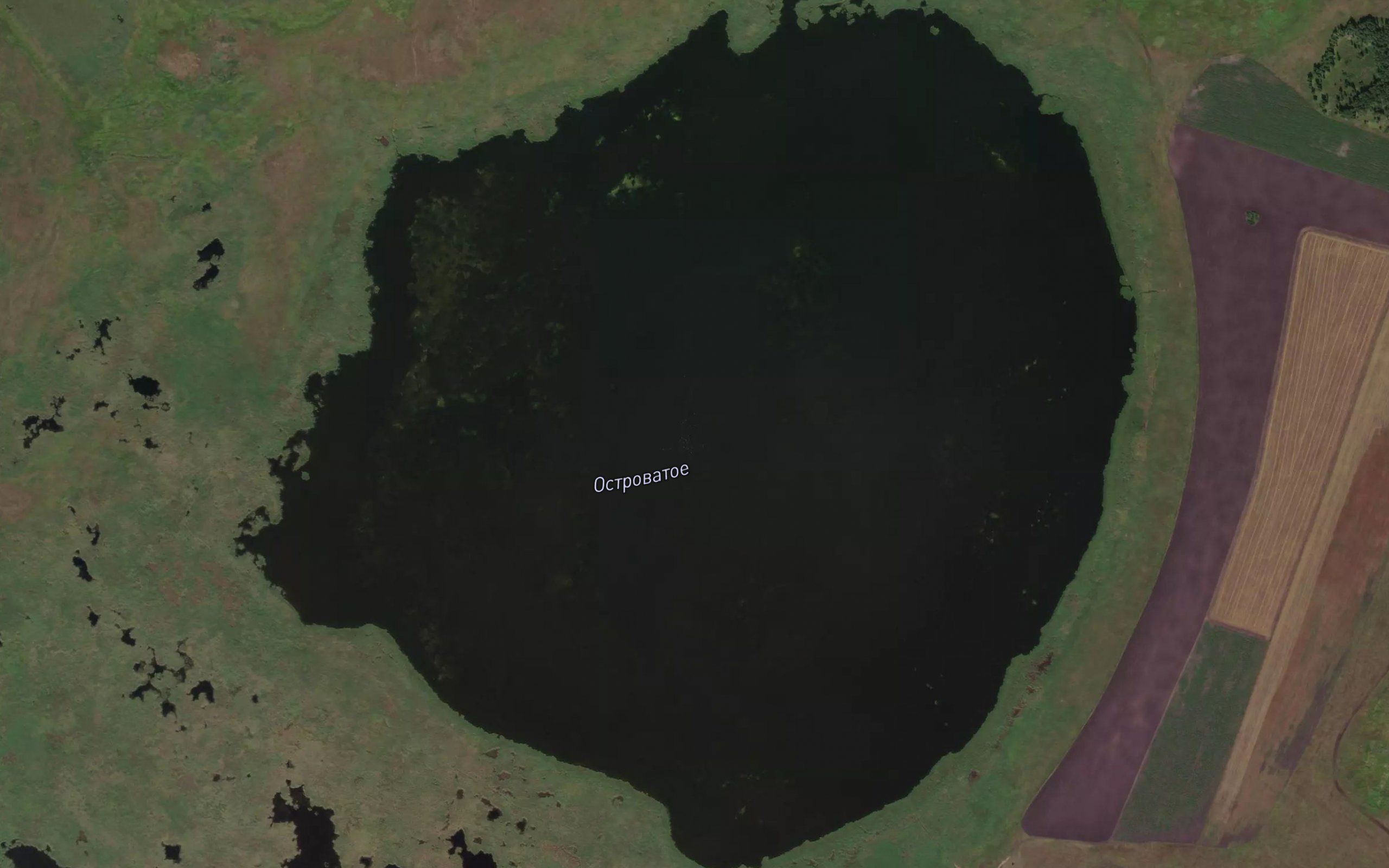 Ozero Ostrovatoye
