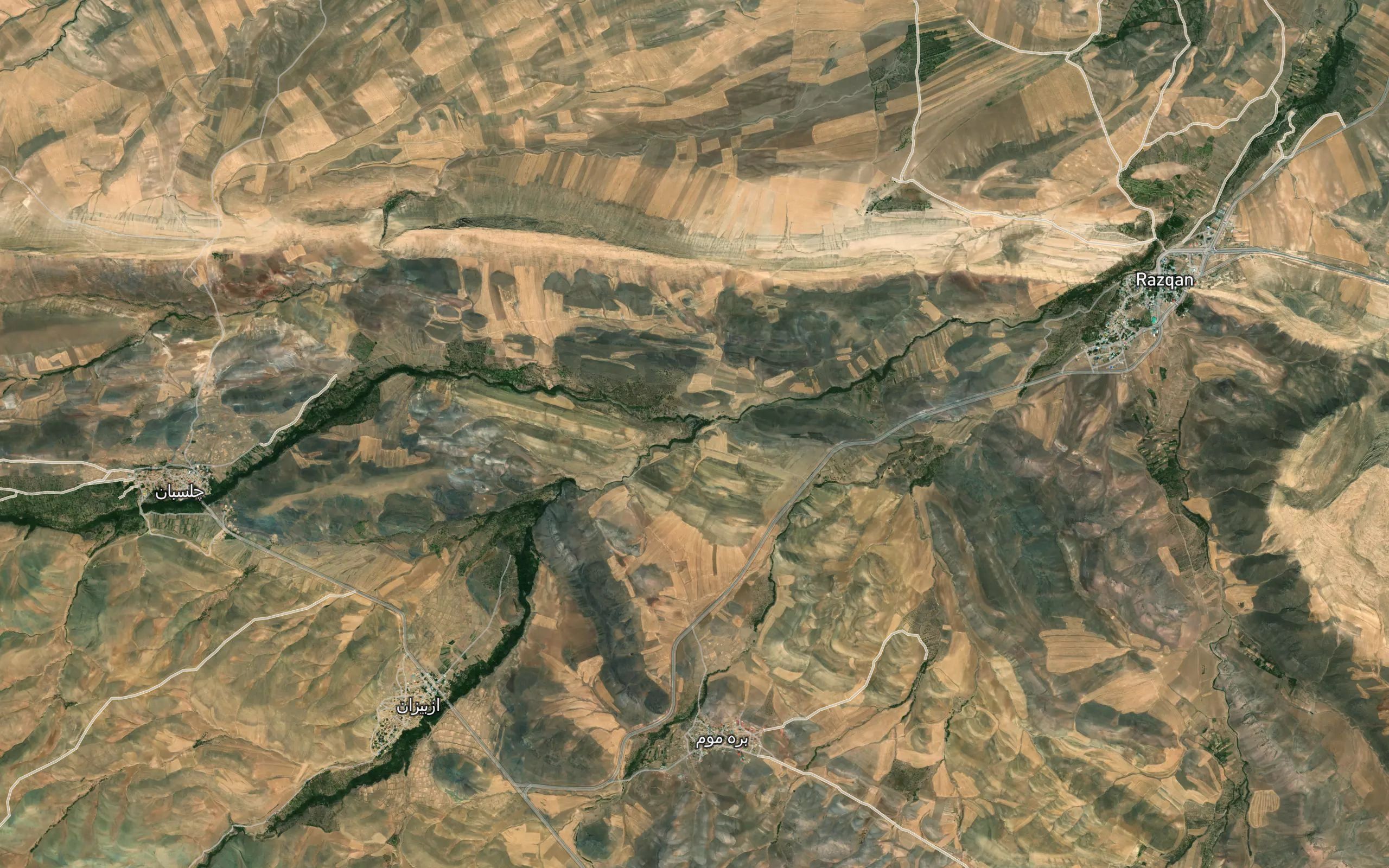 Rudkhaneh-ye Qara Darband