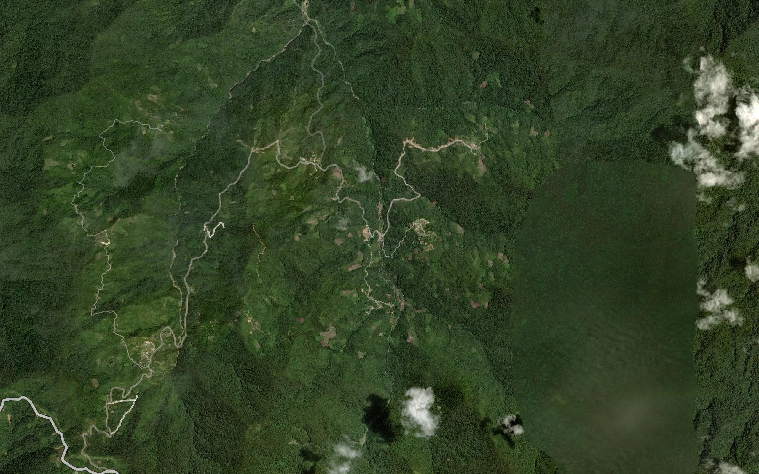 Sungai Mendovus