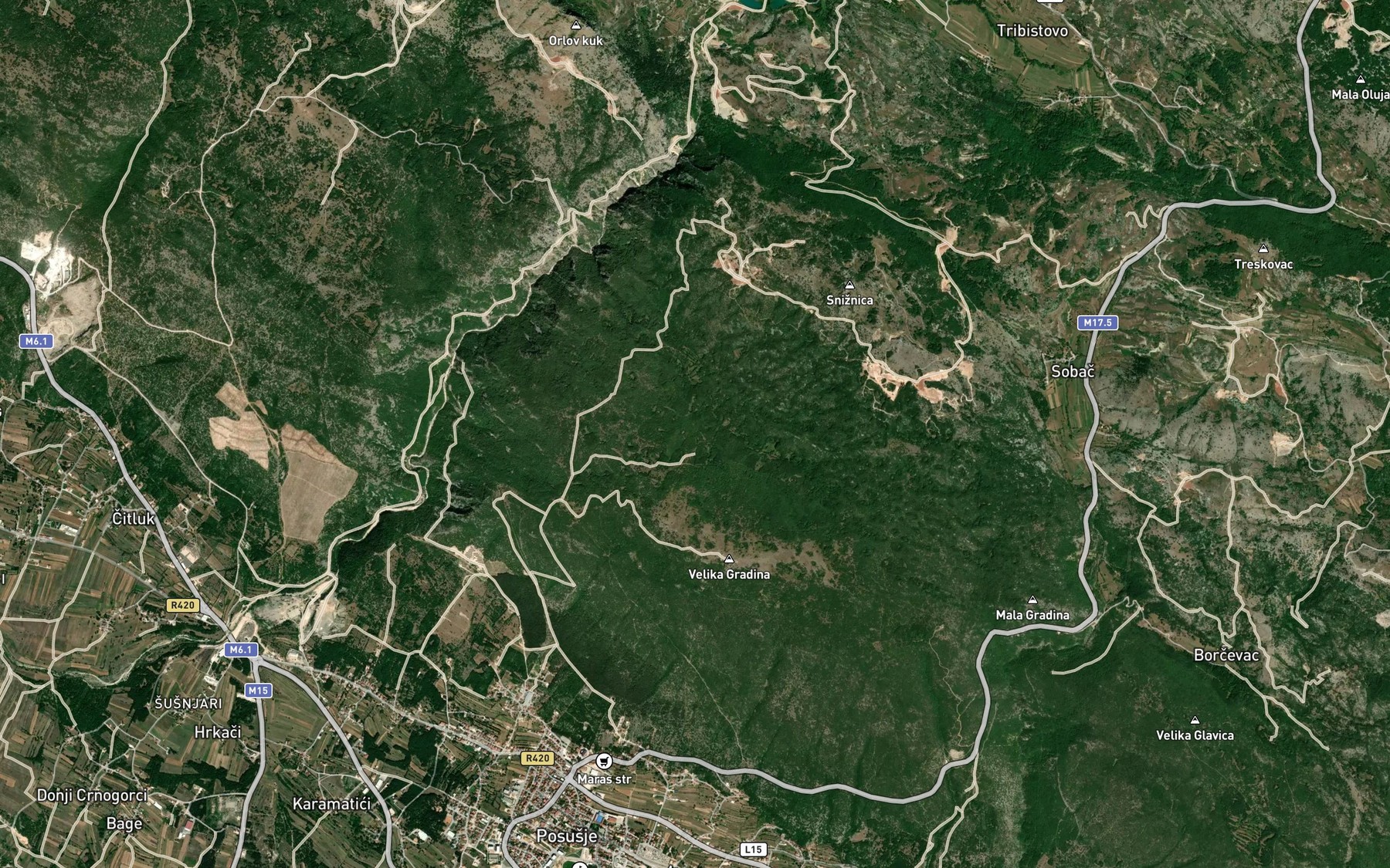 Satellite map of the Lekaca