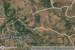 Sa Nam Ban Nong Bua Kham