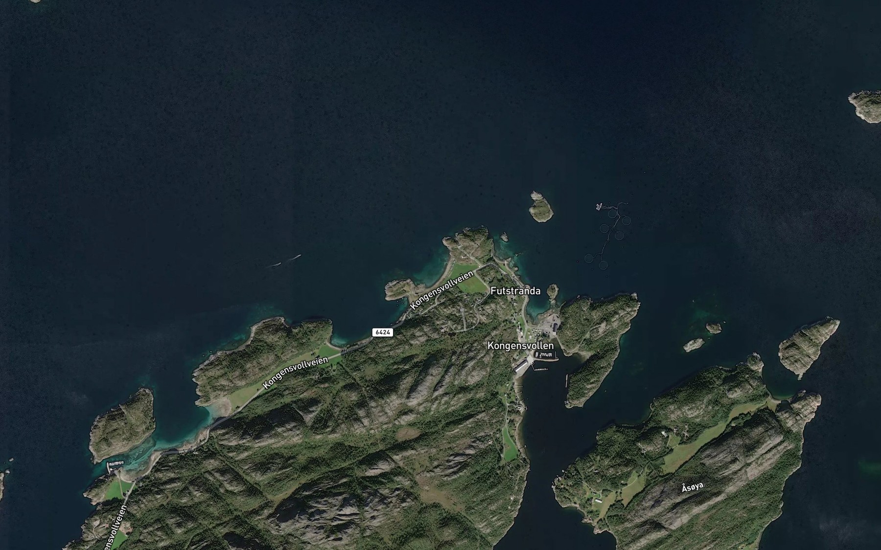 Satellite map of the Skarpnesbukta