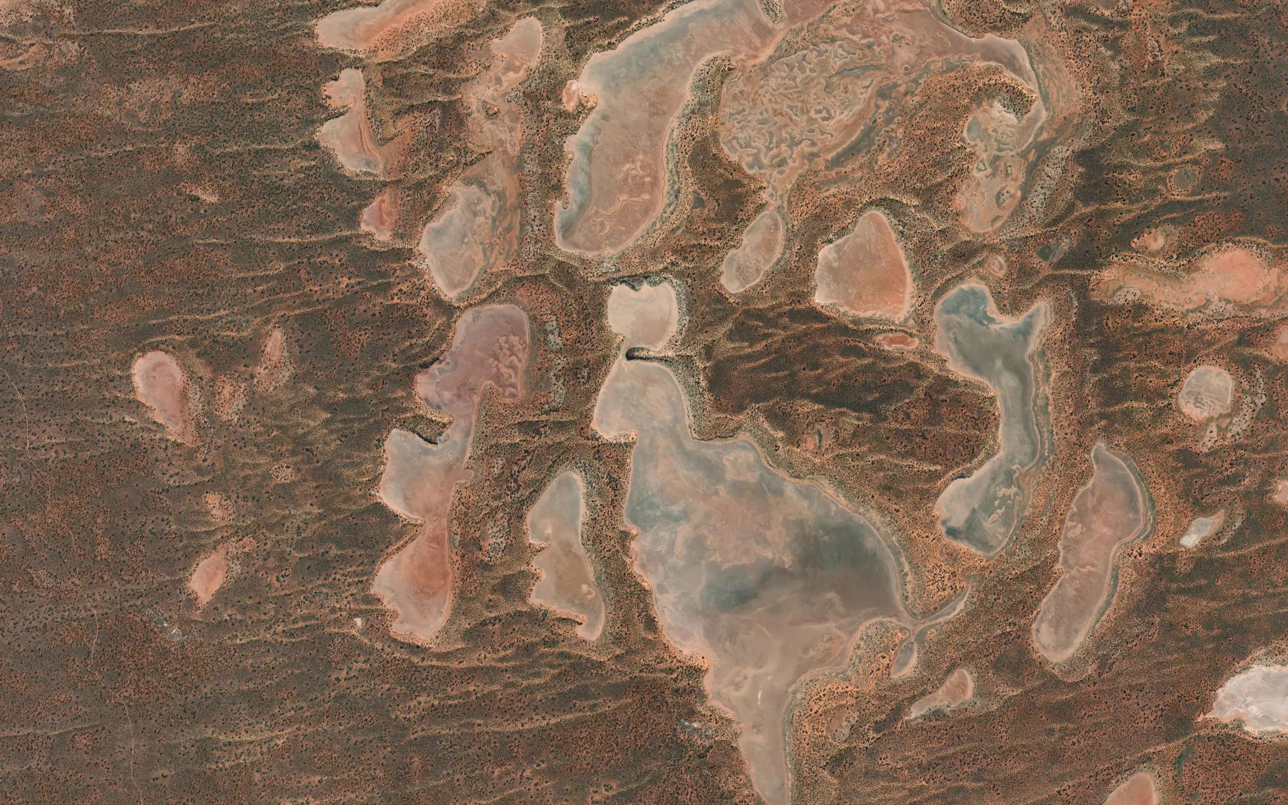 Nurrari Lakes