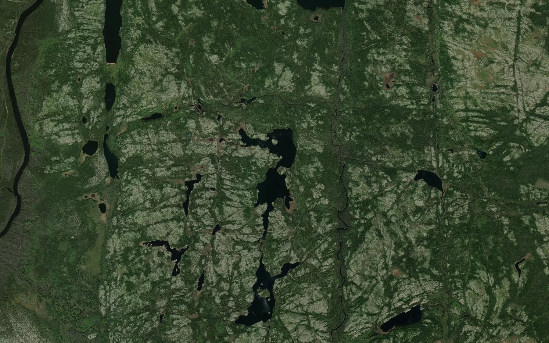 Satellite map of the Lac Vaupalin