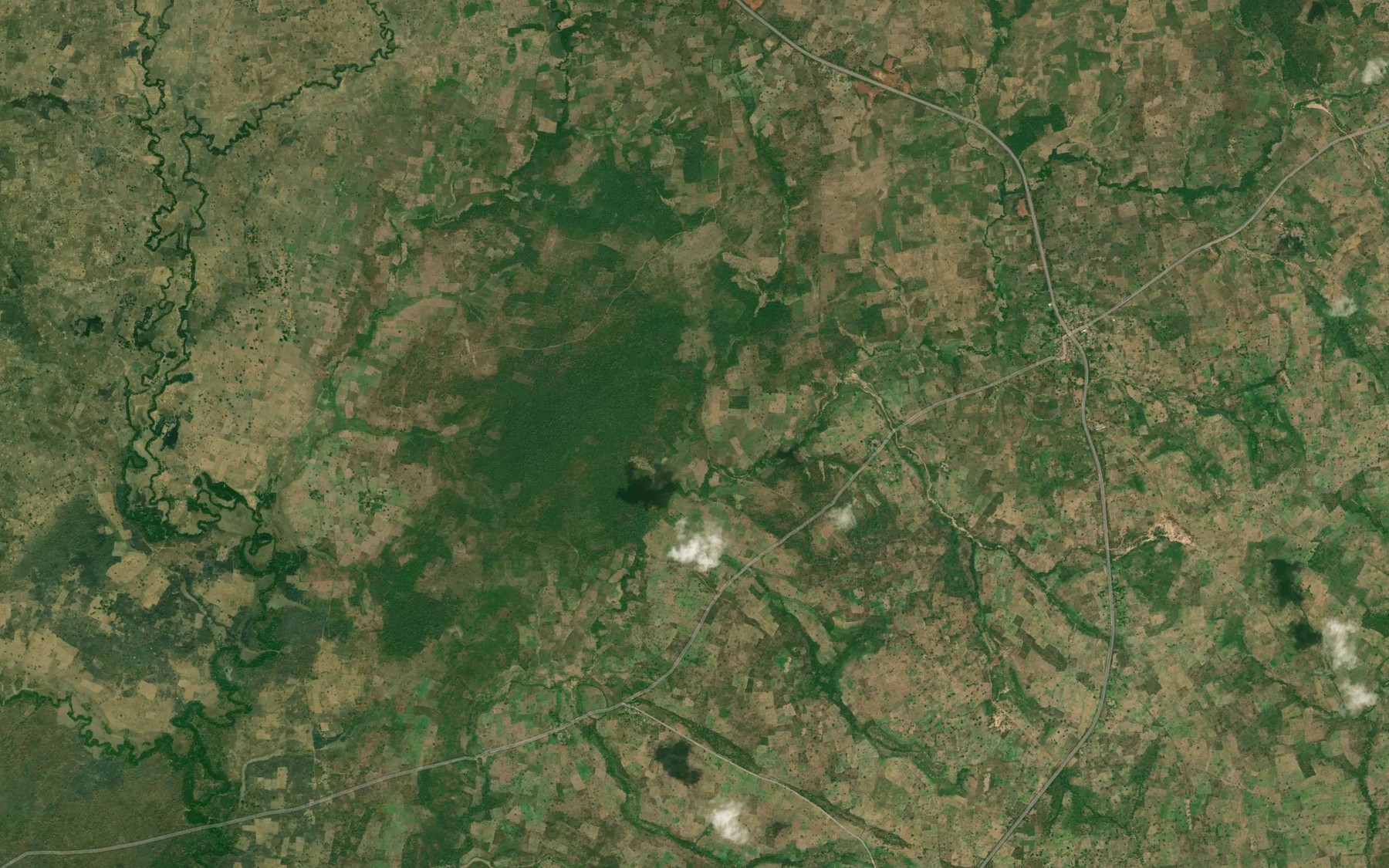 Satellite map of the River Waapi
