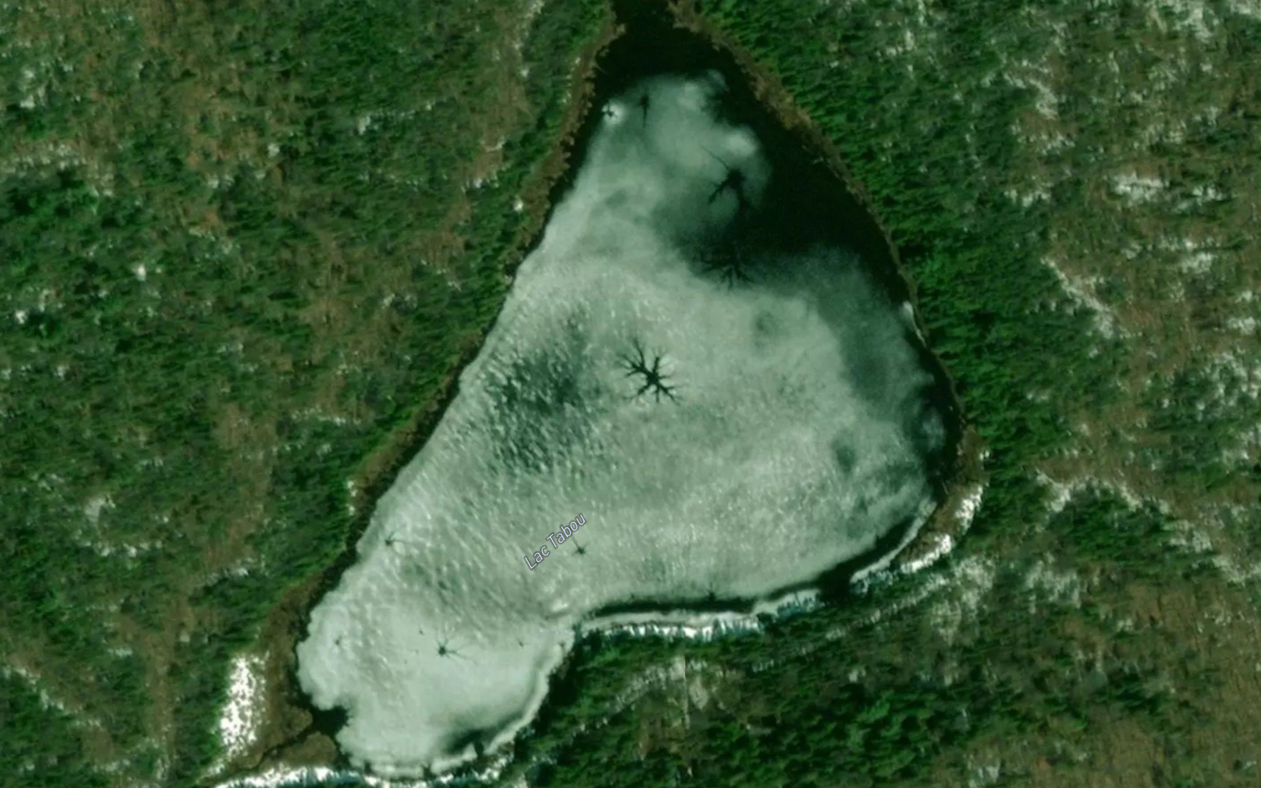 Lac Tabou