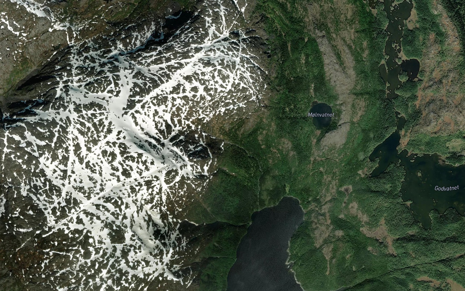 Satellite map of the Lalielva