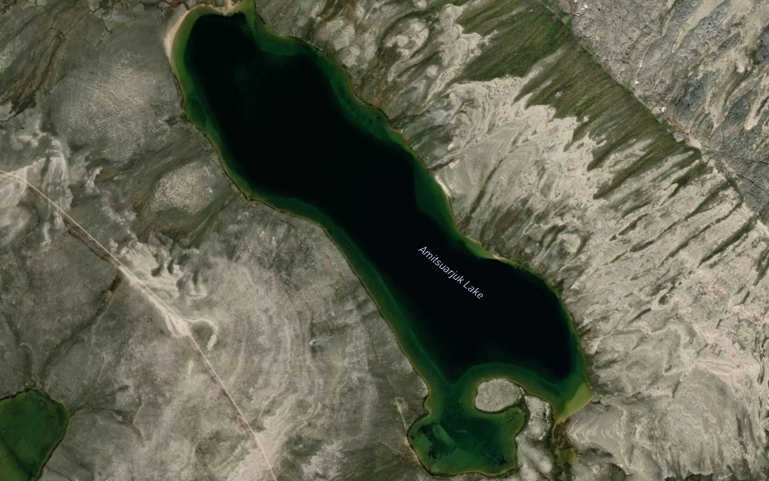 Amitsuarjuk Lake