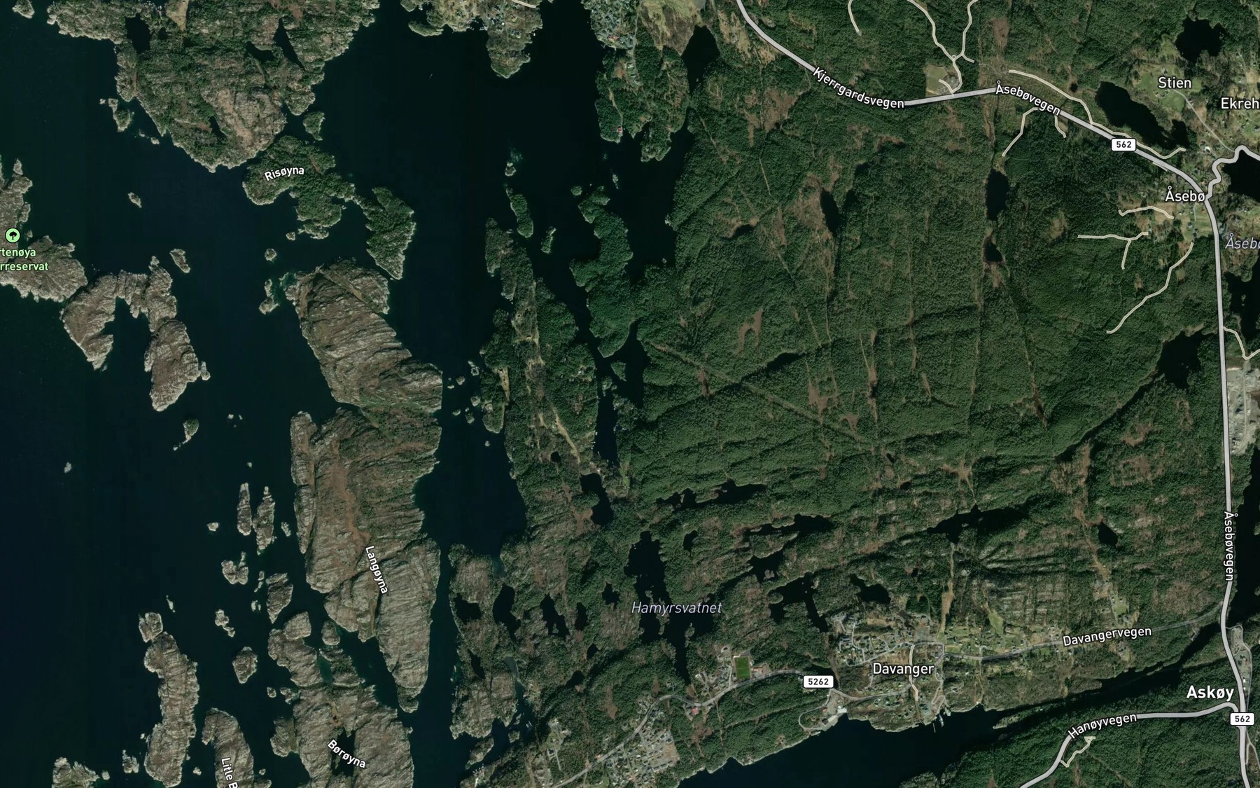 Satellite map of the Lindebotn