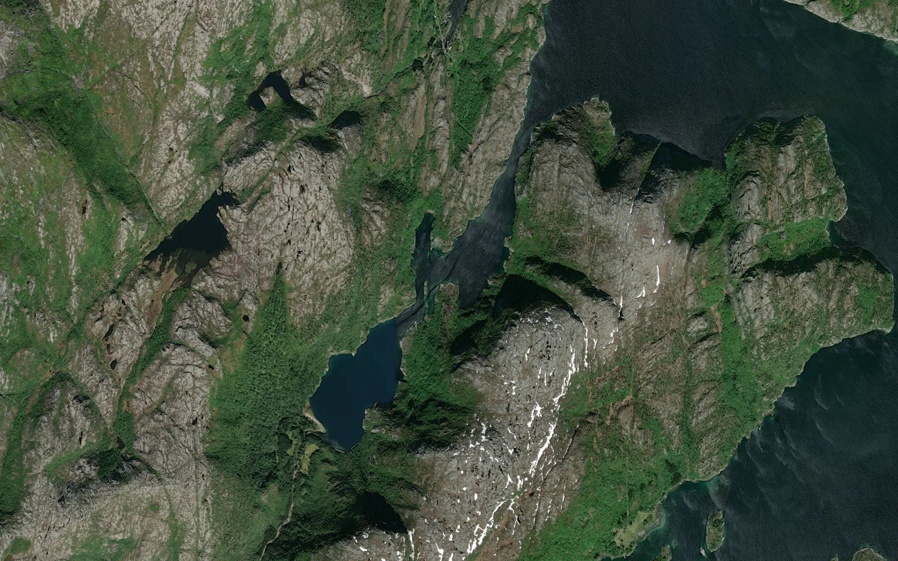 Satellite map of the Nedre Langkilvagen