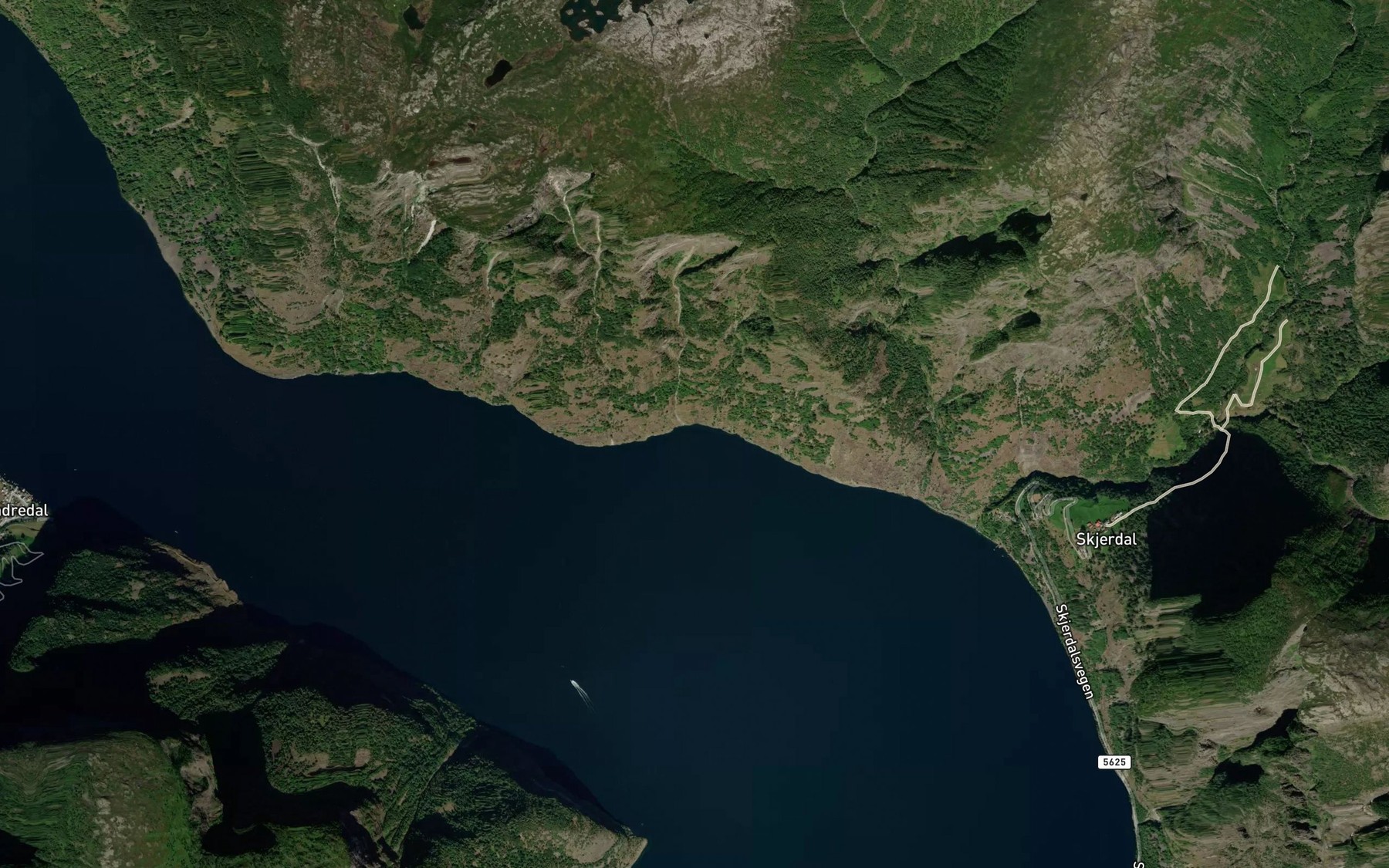 Satellite map of the Atlaugaviki