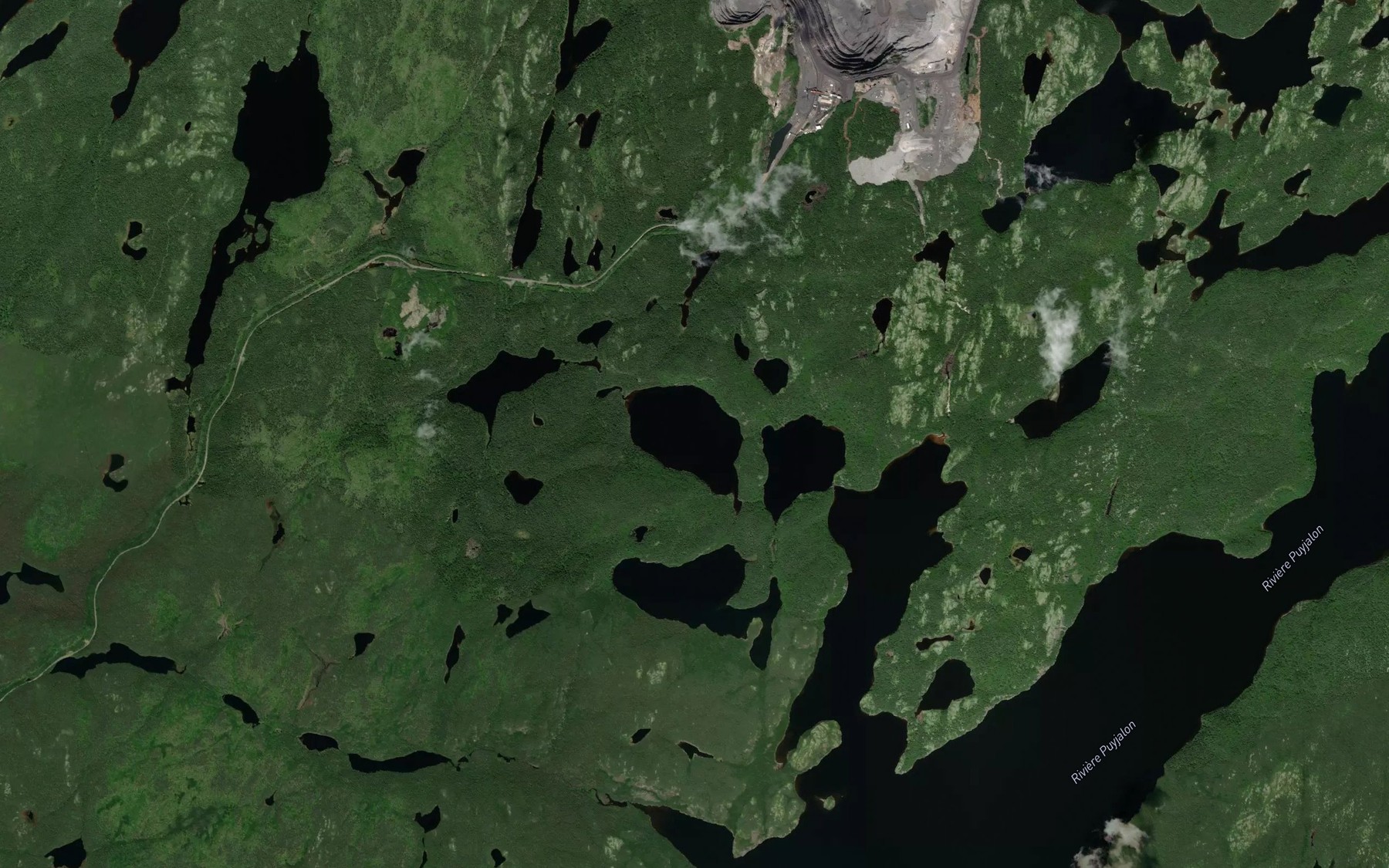 Satellite map of the Lac Tetu