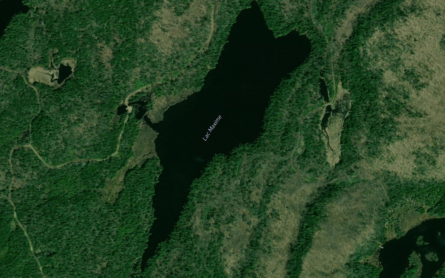 Satellite map of the Lac Maxime