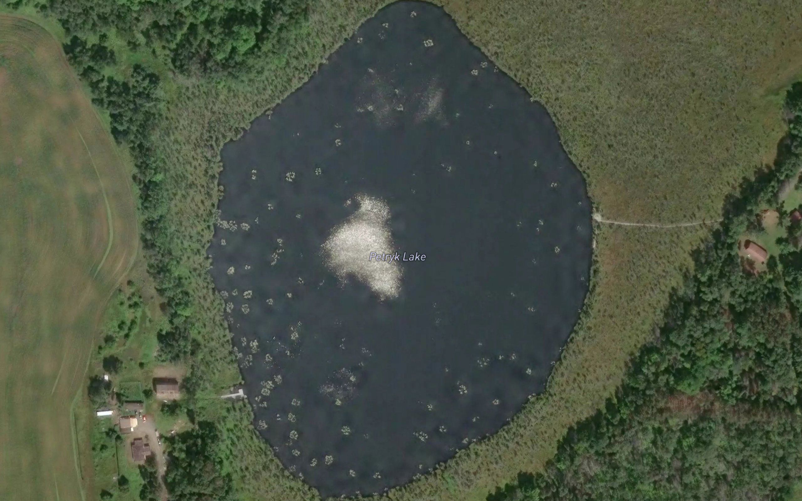 Petryk Lake