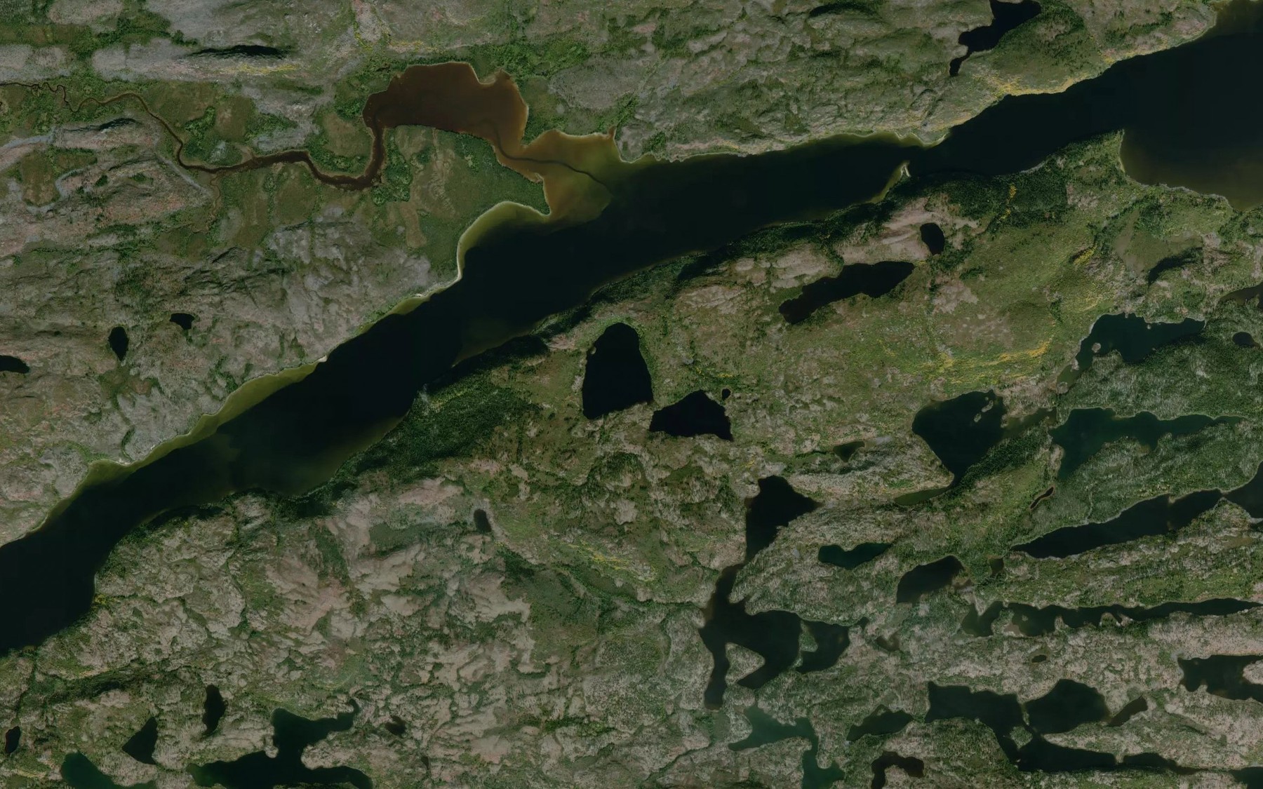 Satellite map of the Lac Aupitusakach