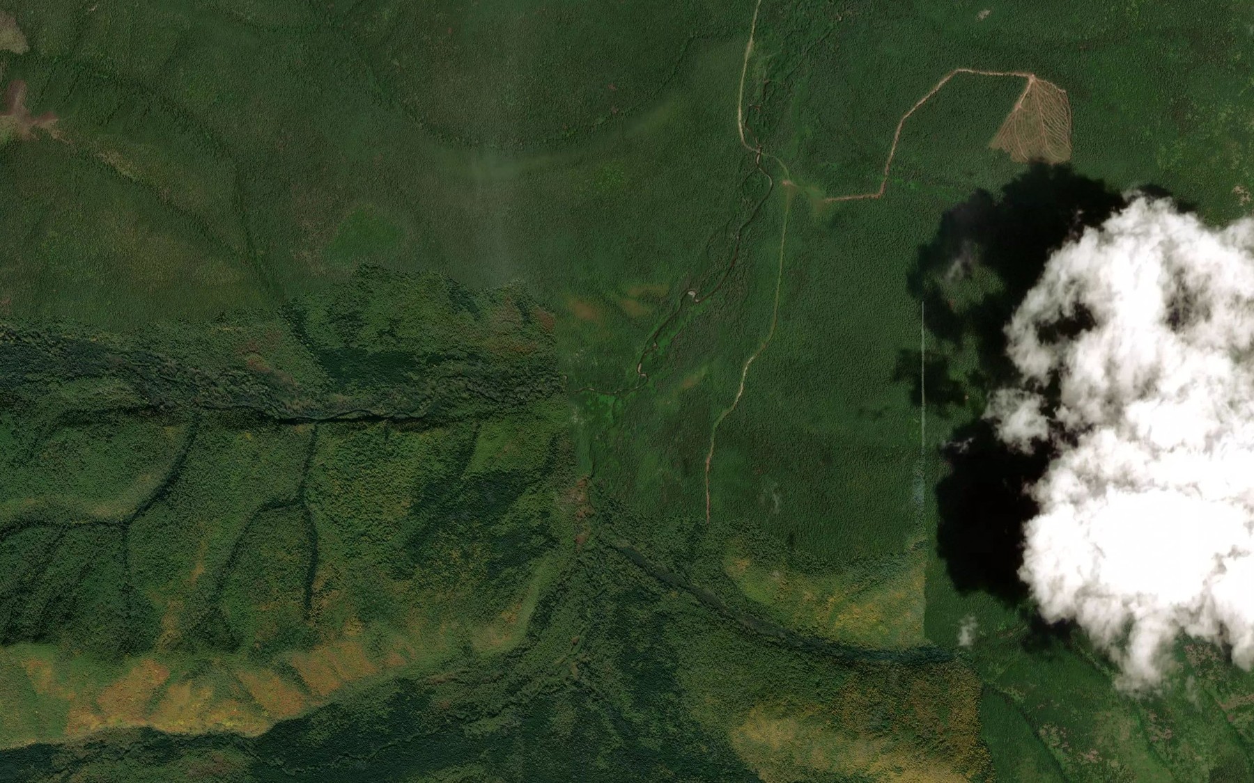 Satellite map of the Levyy Khogdu