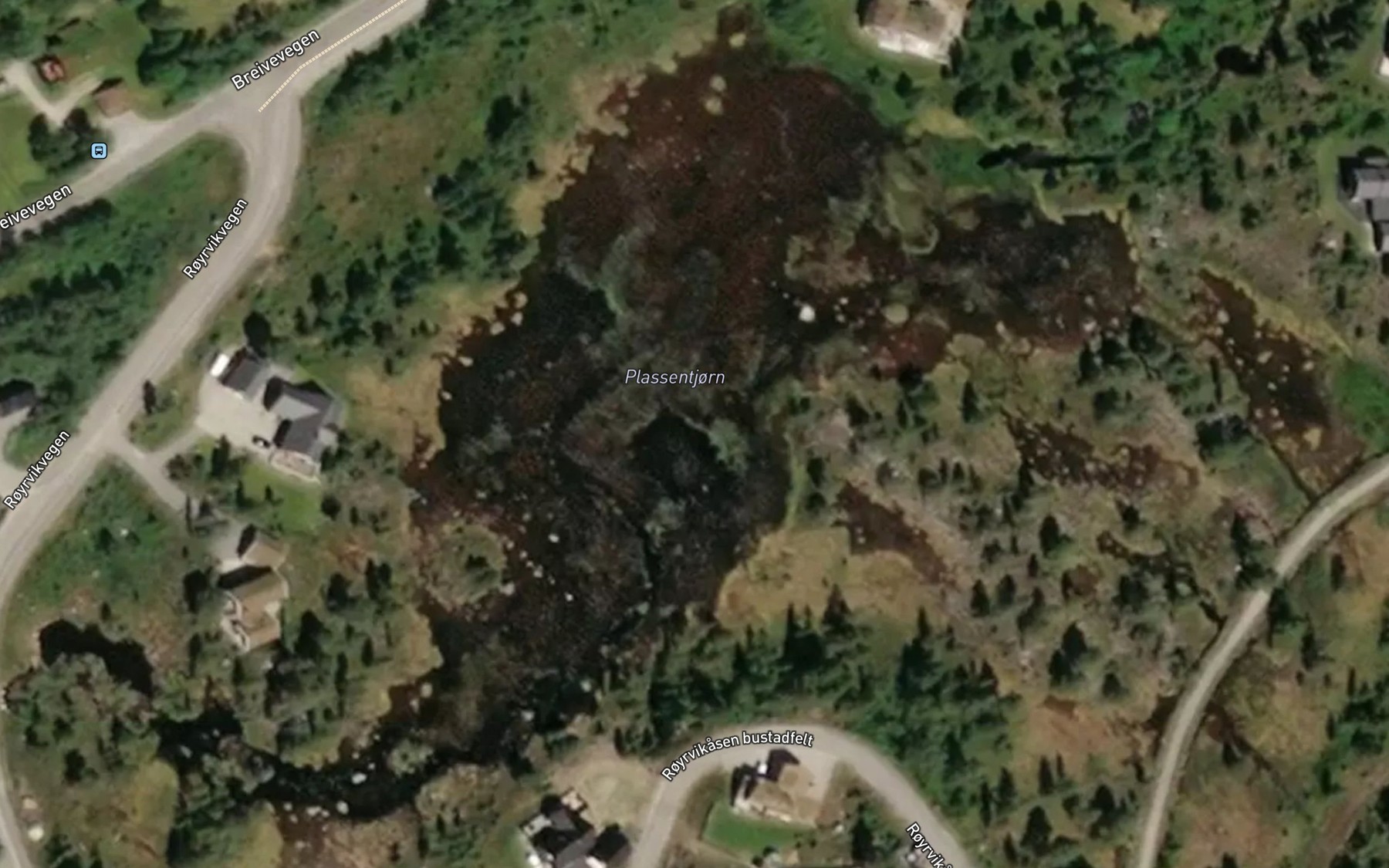 Satellite map of the Plassetjonni