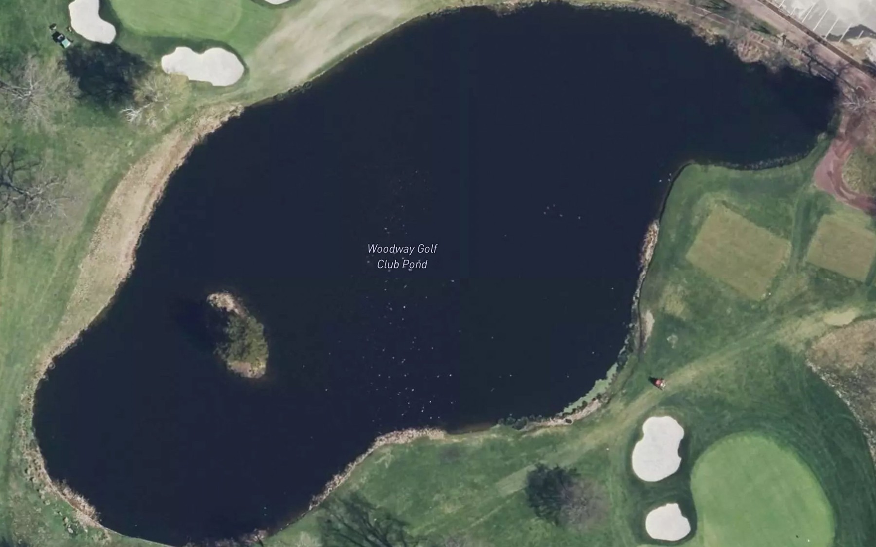 Satellite map of the Woodway Golf Club Pond