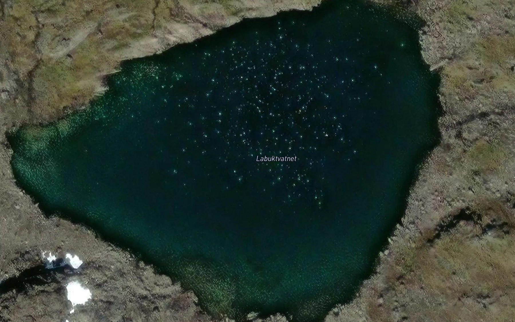Satellite map of the Labuktvatnet